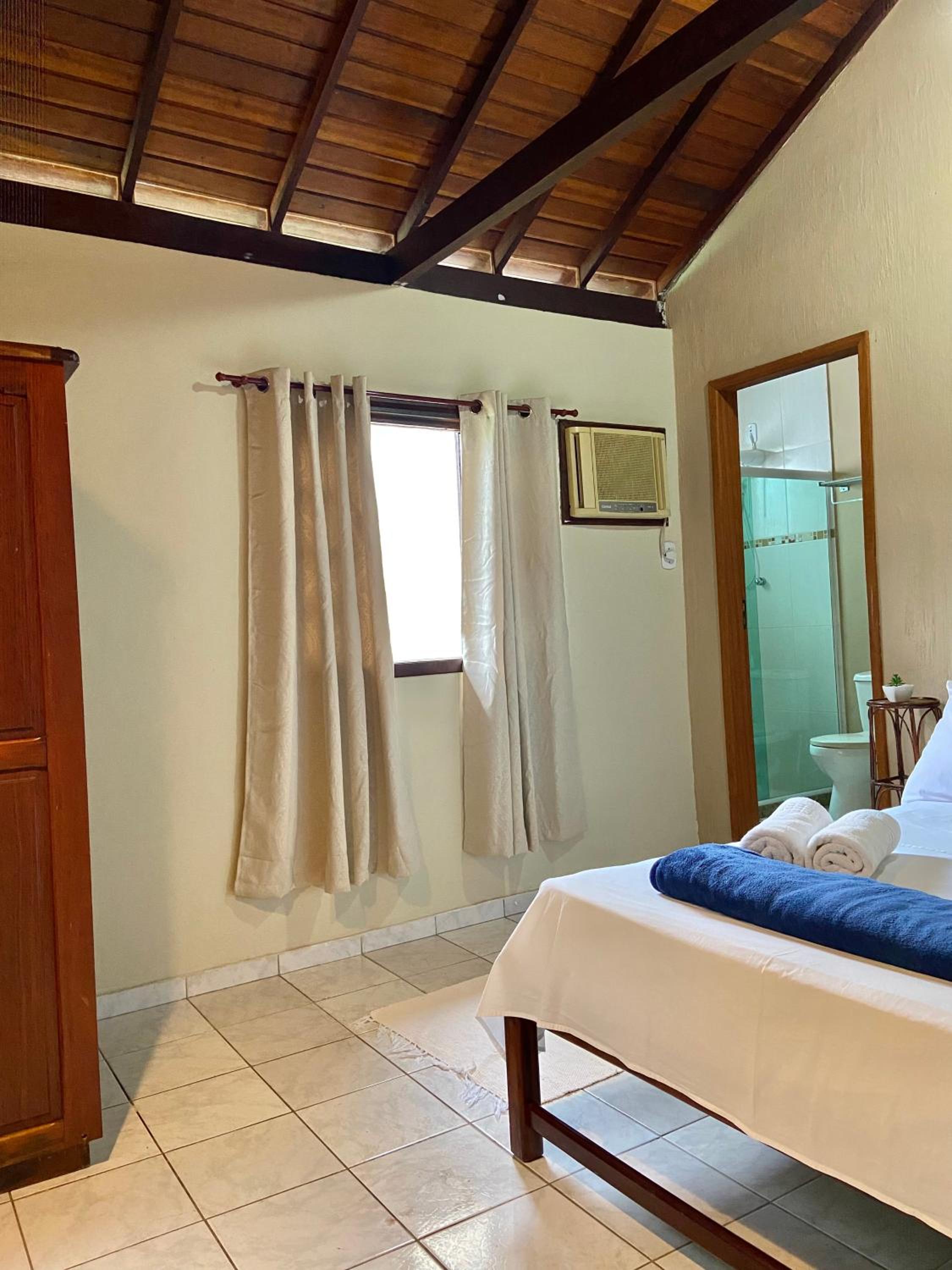 Double Room with Pool View photo 3