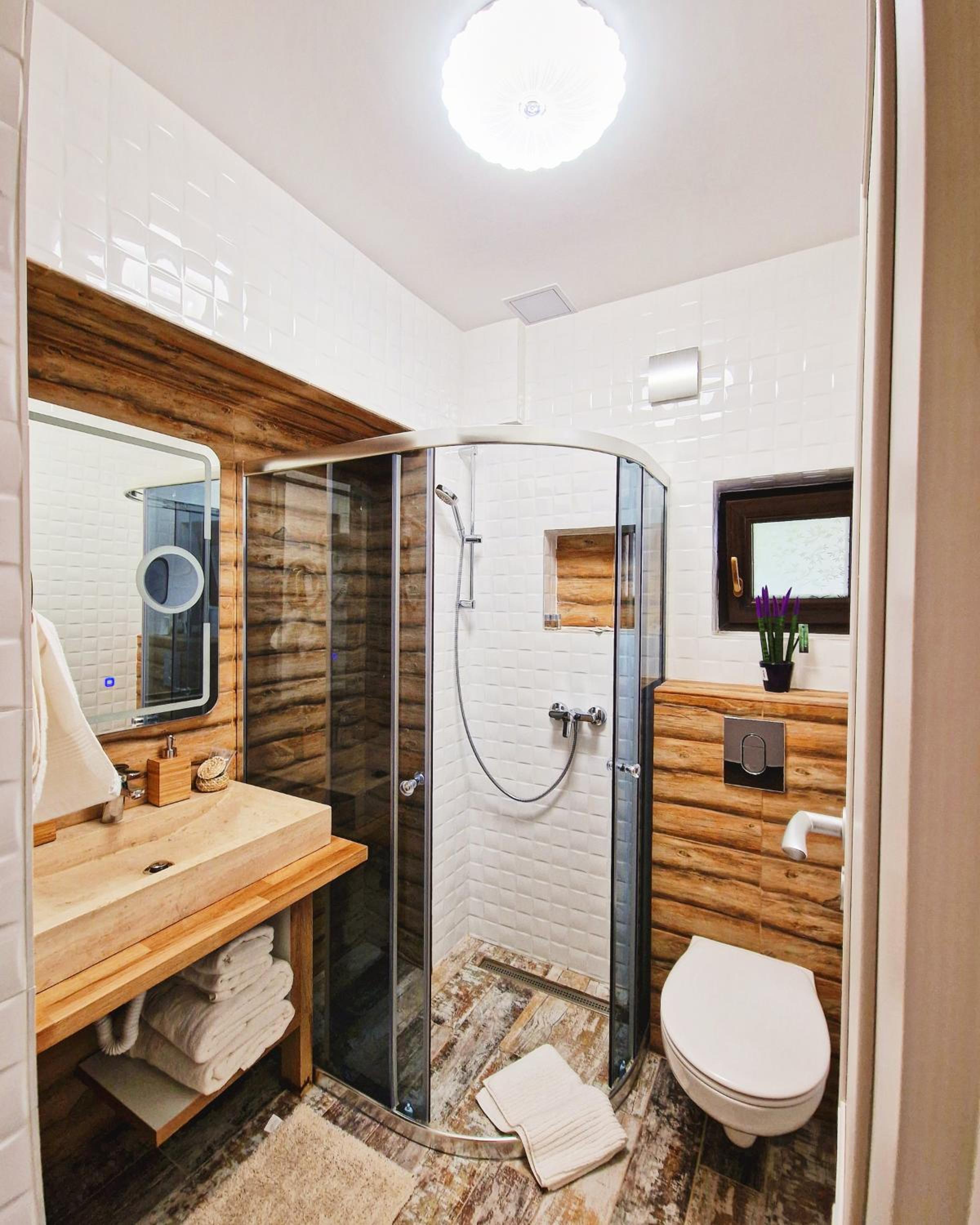 One-Bedroom Apartment - Photo 15