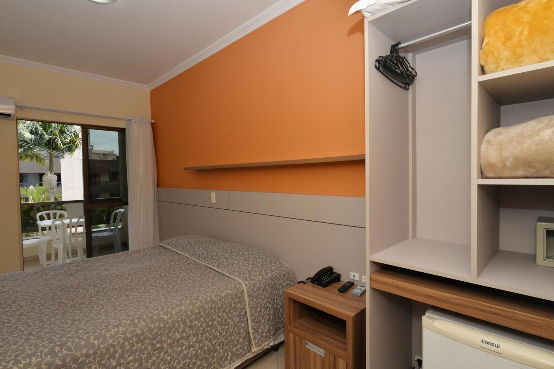 Suite Lateral photo 1