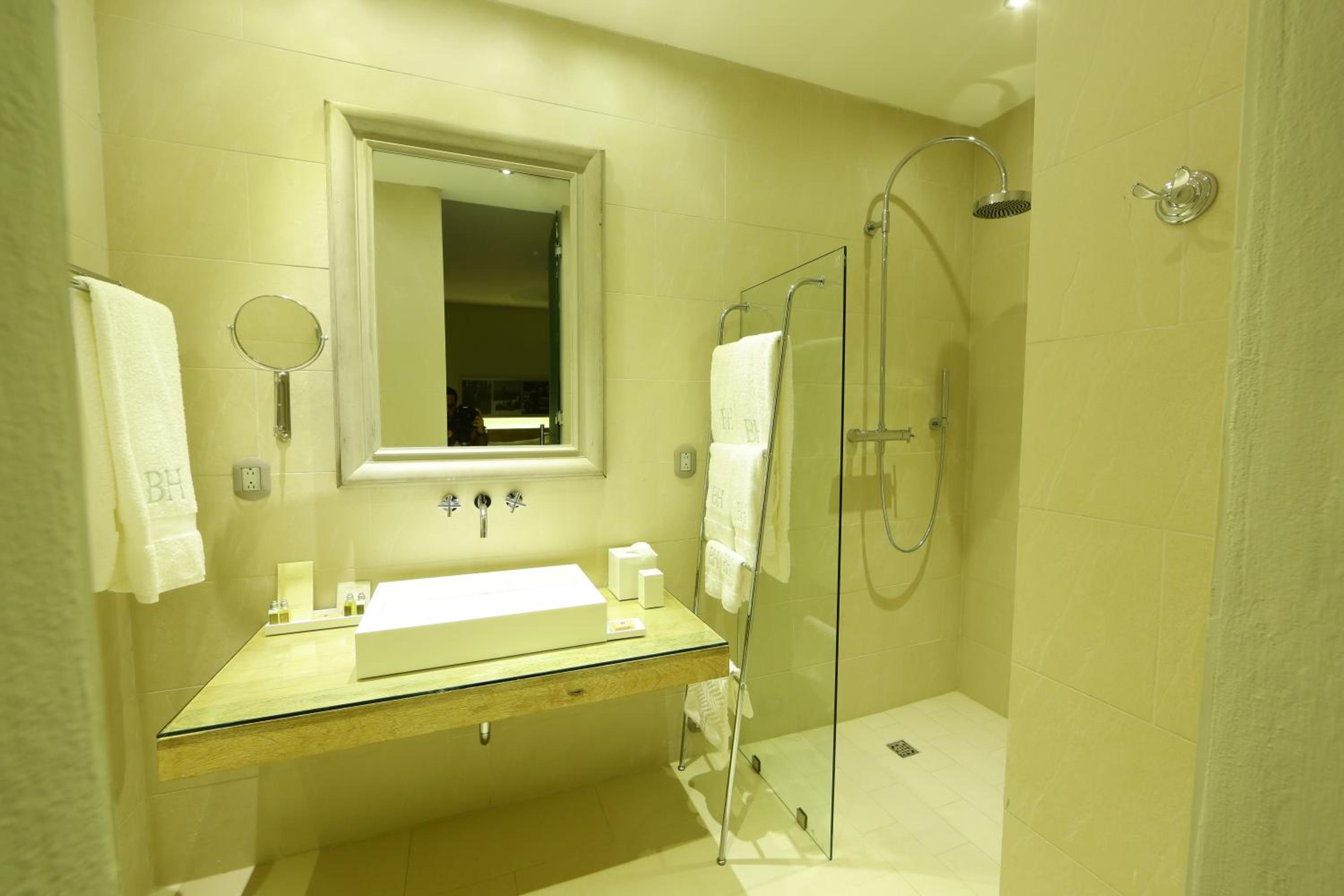 Terrace Suite King Bed