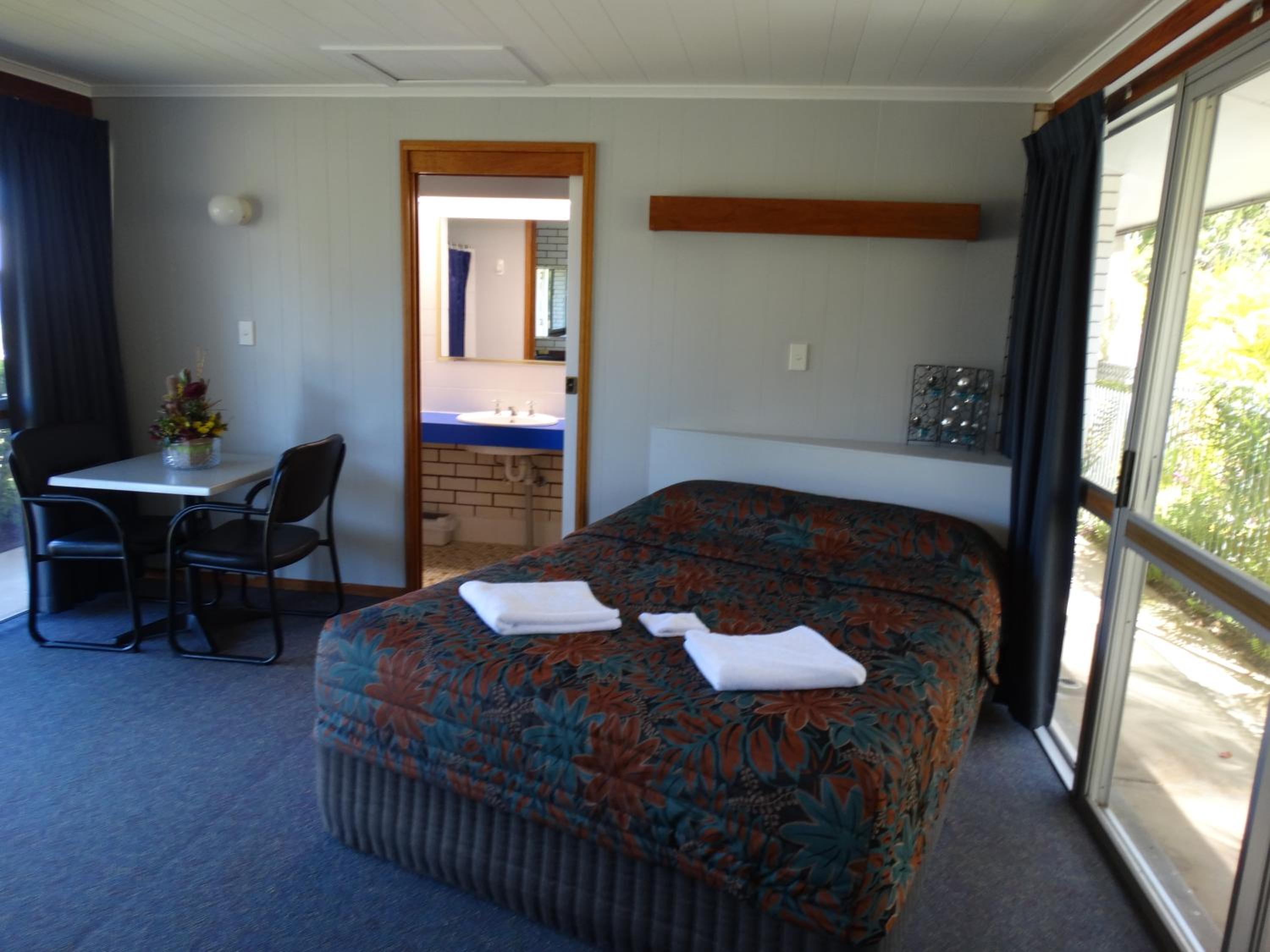 Standard Queen Room - Photo 3