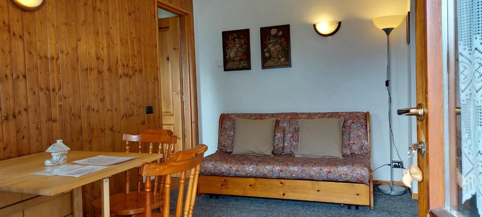 Apartment - Ground Floor photo 3