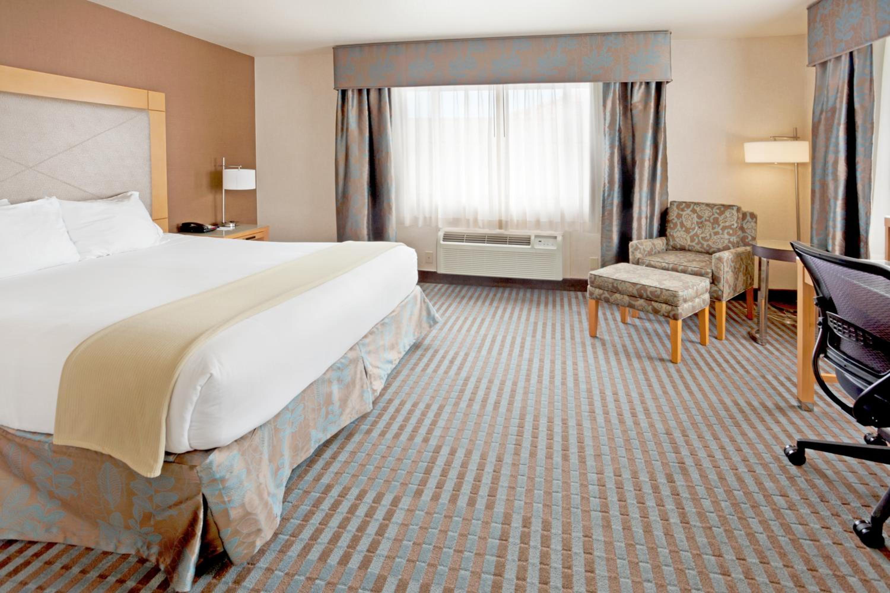 Double Room with Two Double Beds - Photo 4