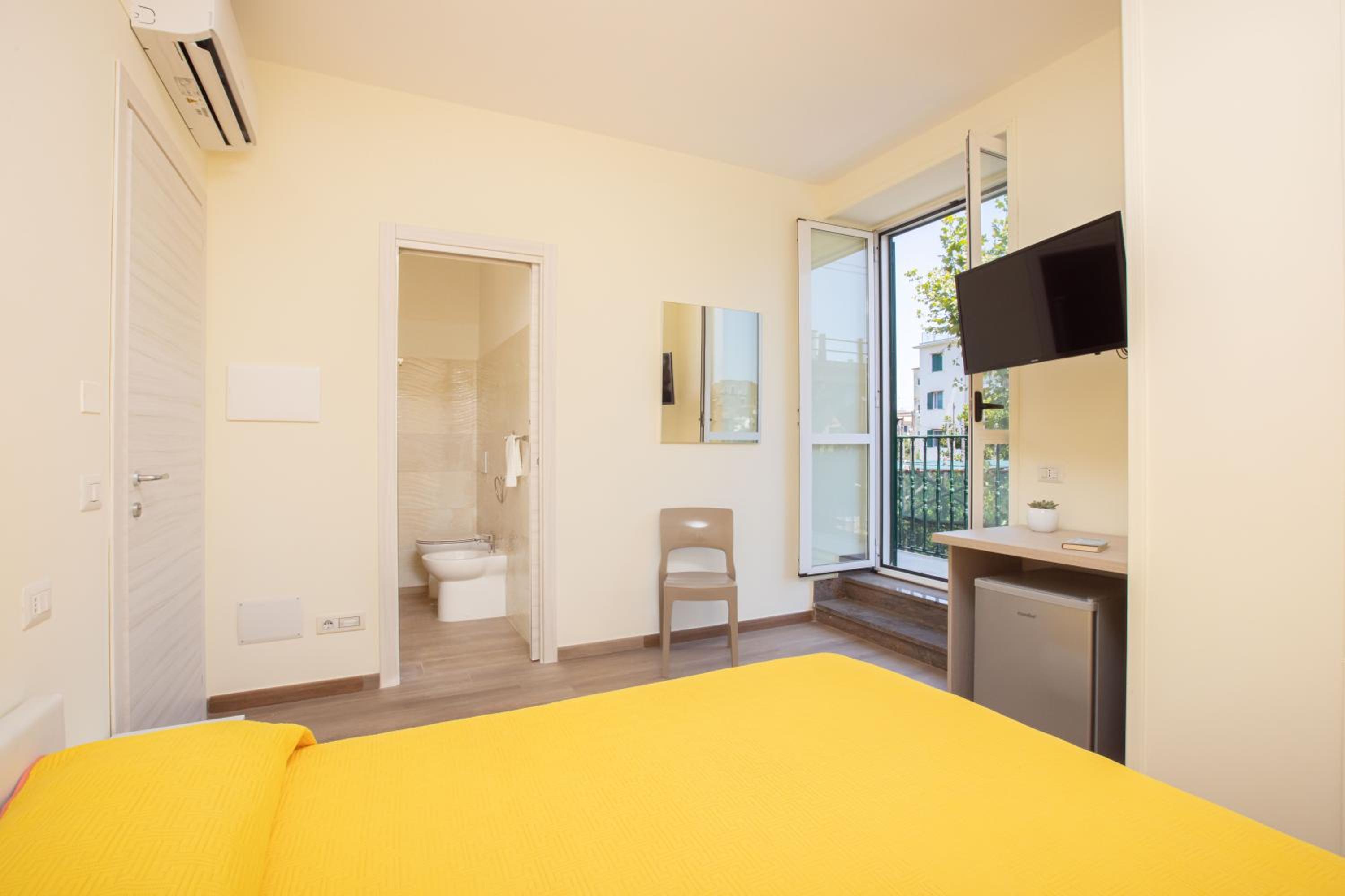 Double Room With Private Bathroom