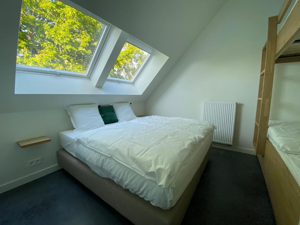 Two-Bedroom House photo 3