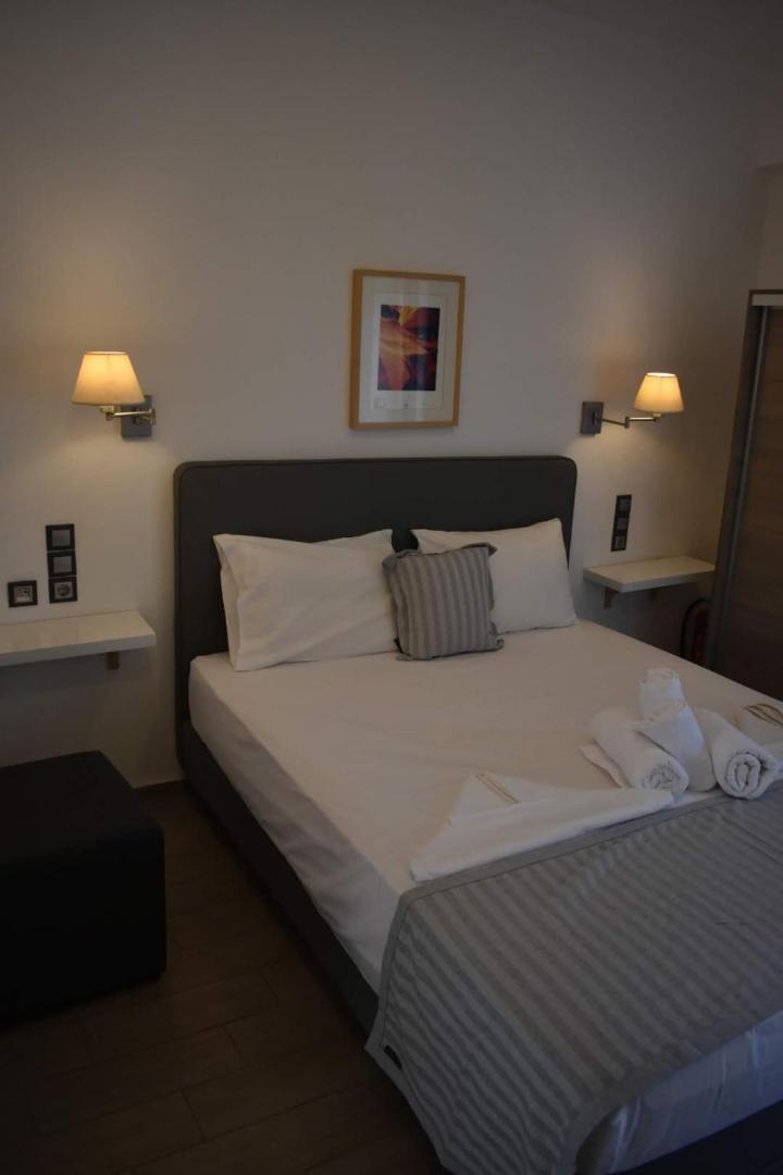 Classic Double Room - Photo 35