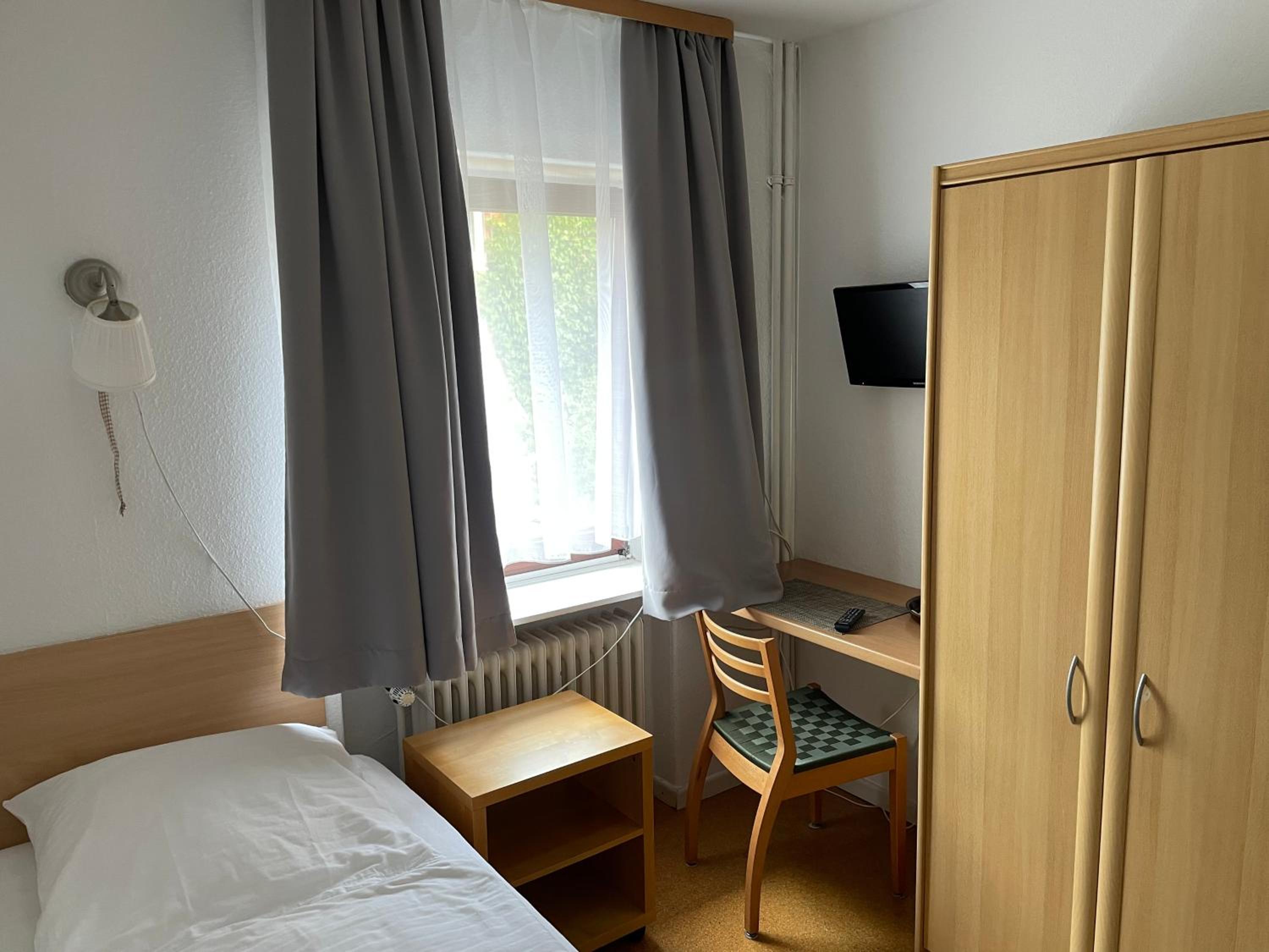 Single Room photo 1