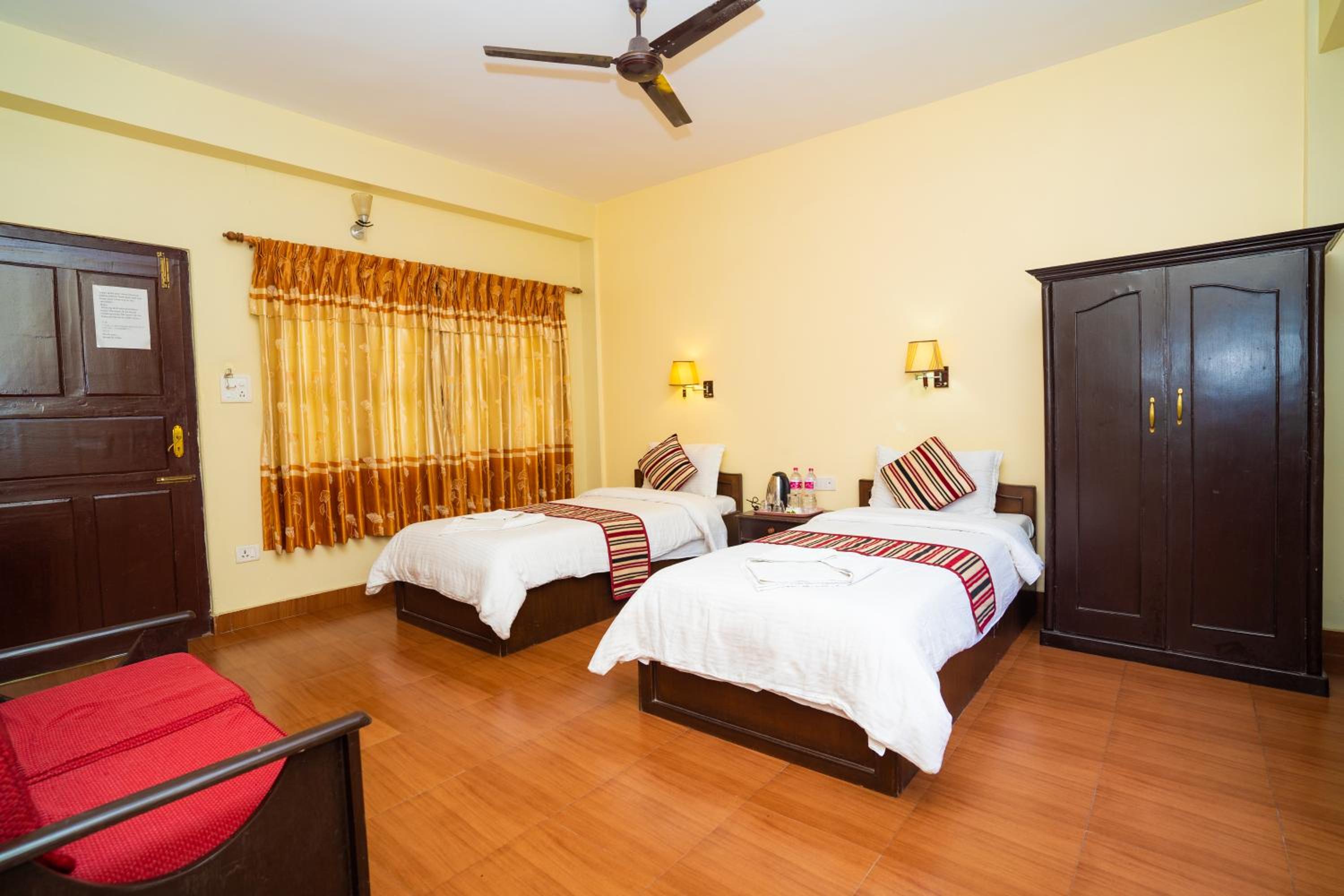 Standard Twin Room photo 1