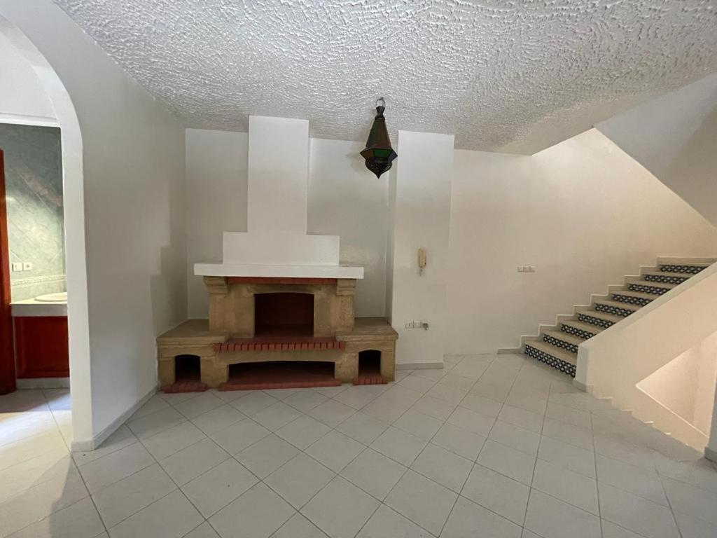 Three-Bedroom House - Photo 21