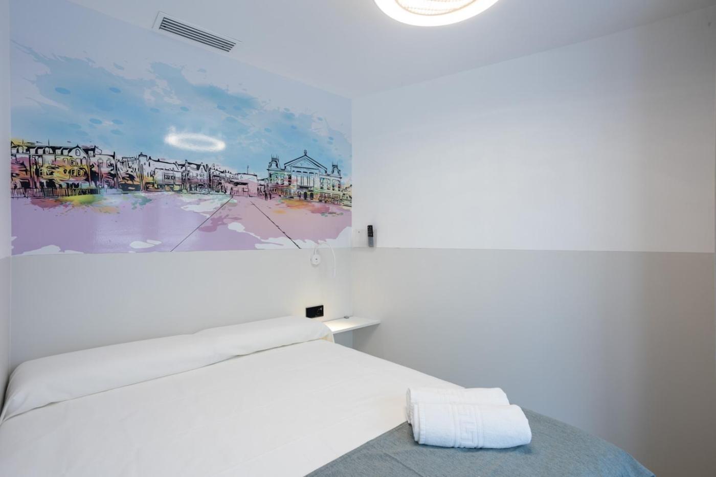 One-Bedroom Apartment with Sea View photo 3