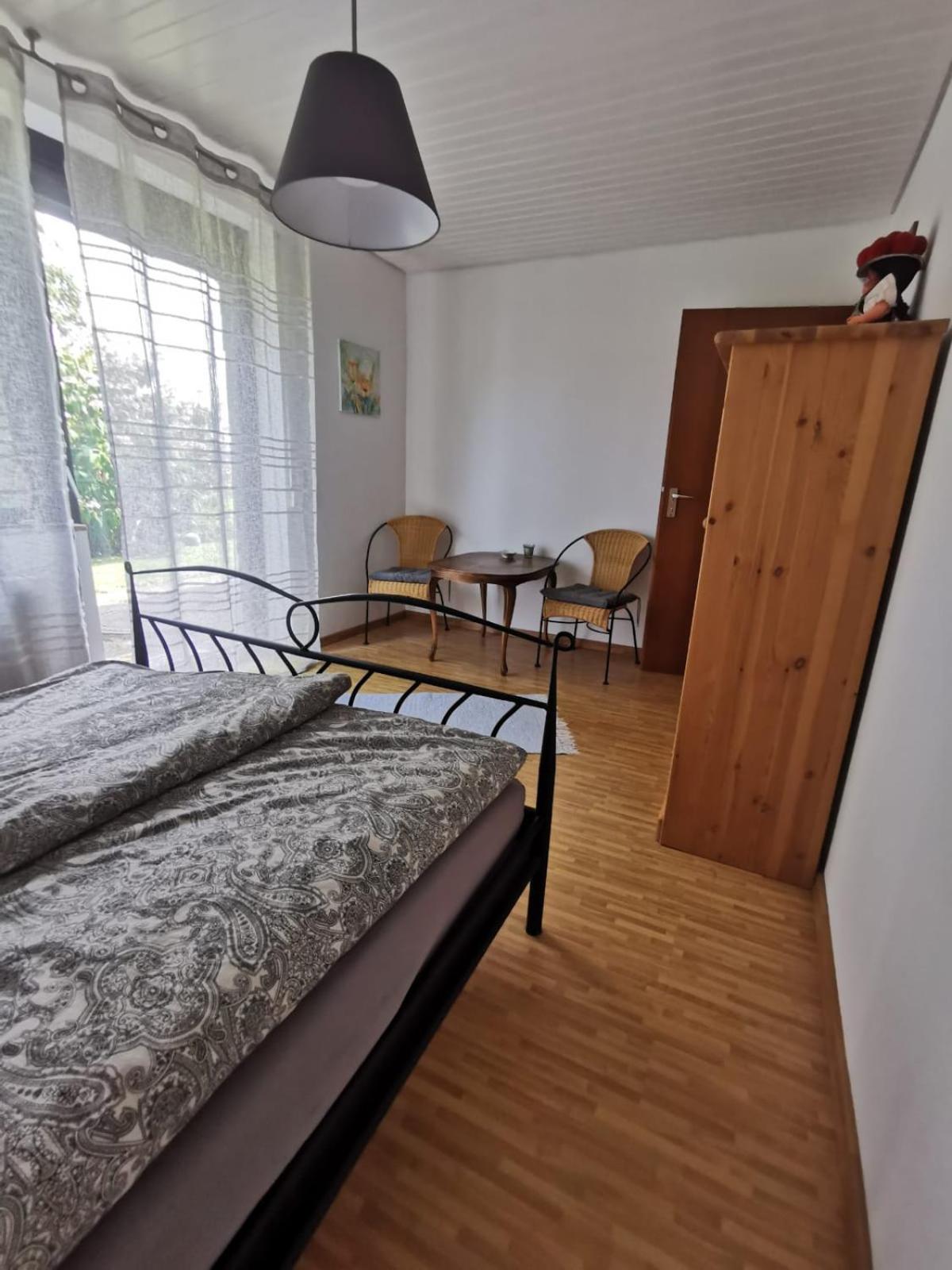 One-Bedroom Apartment photo 3