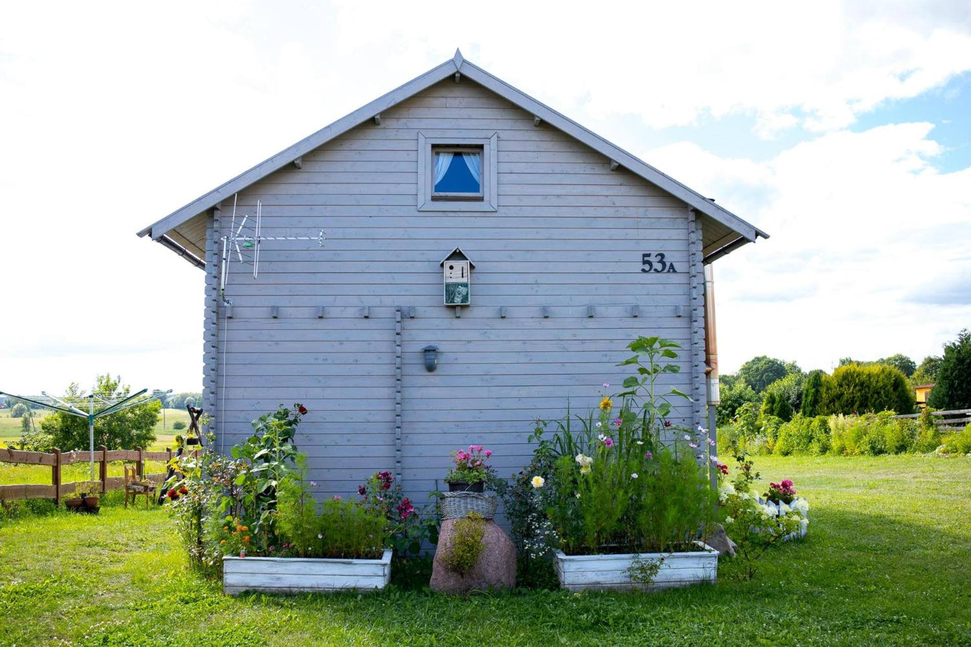Three-Bedroom House - Photo 7