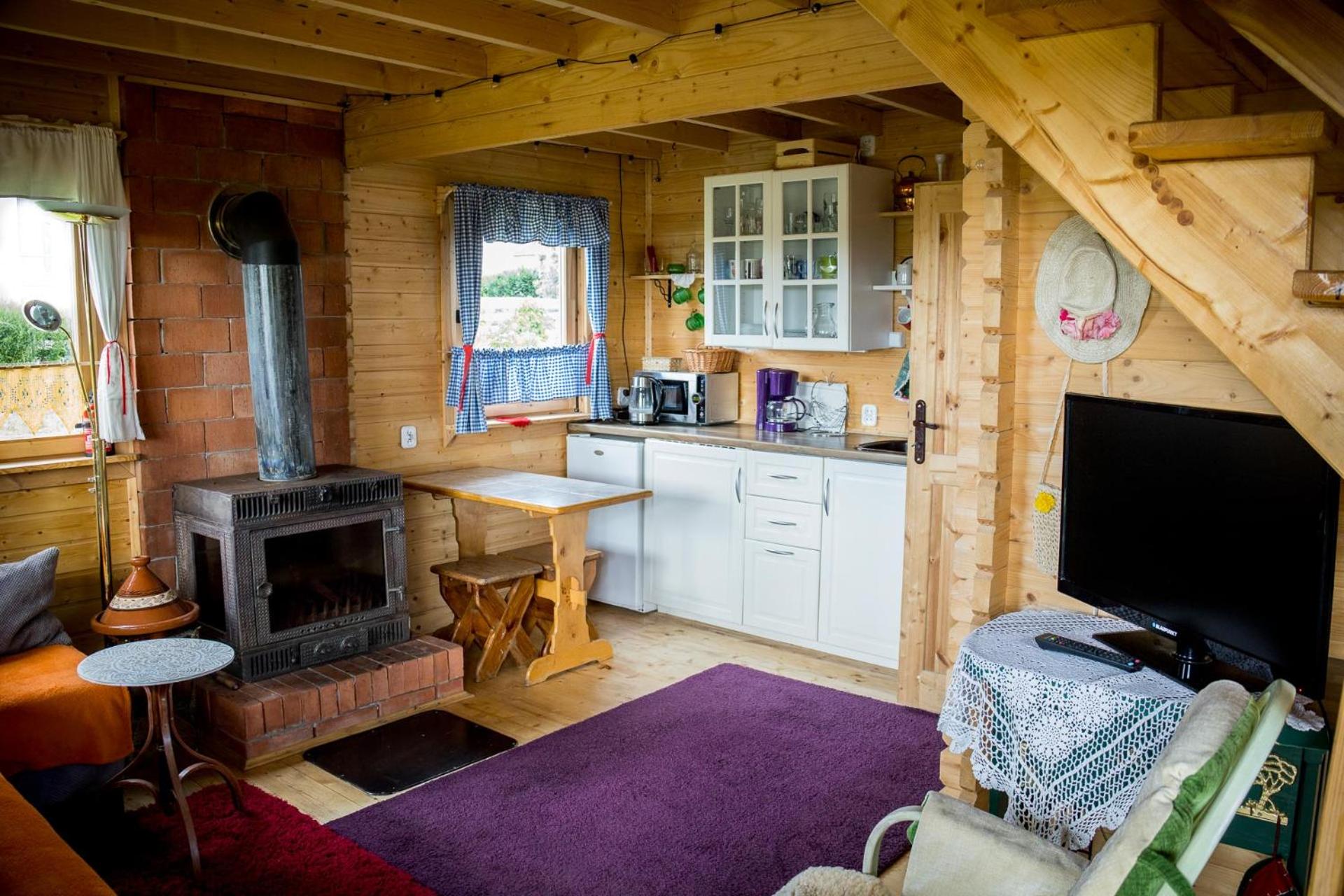 Three-Bedroom House - Photo 29