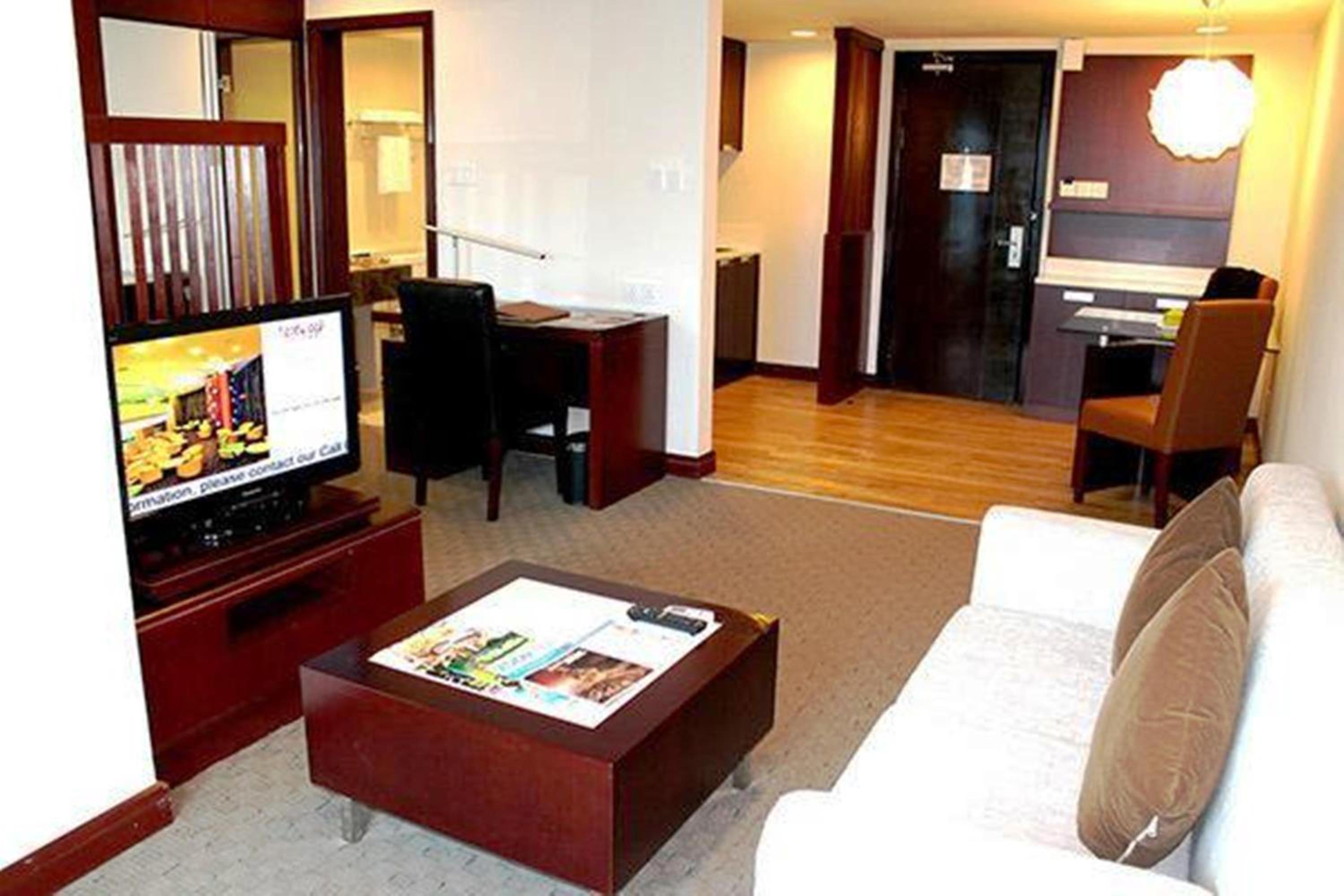 One-Bedroom Superior Residence  - Photo 3