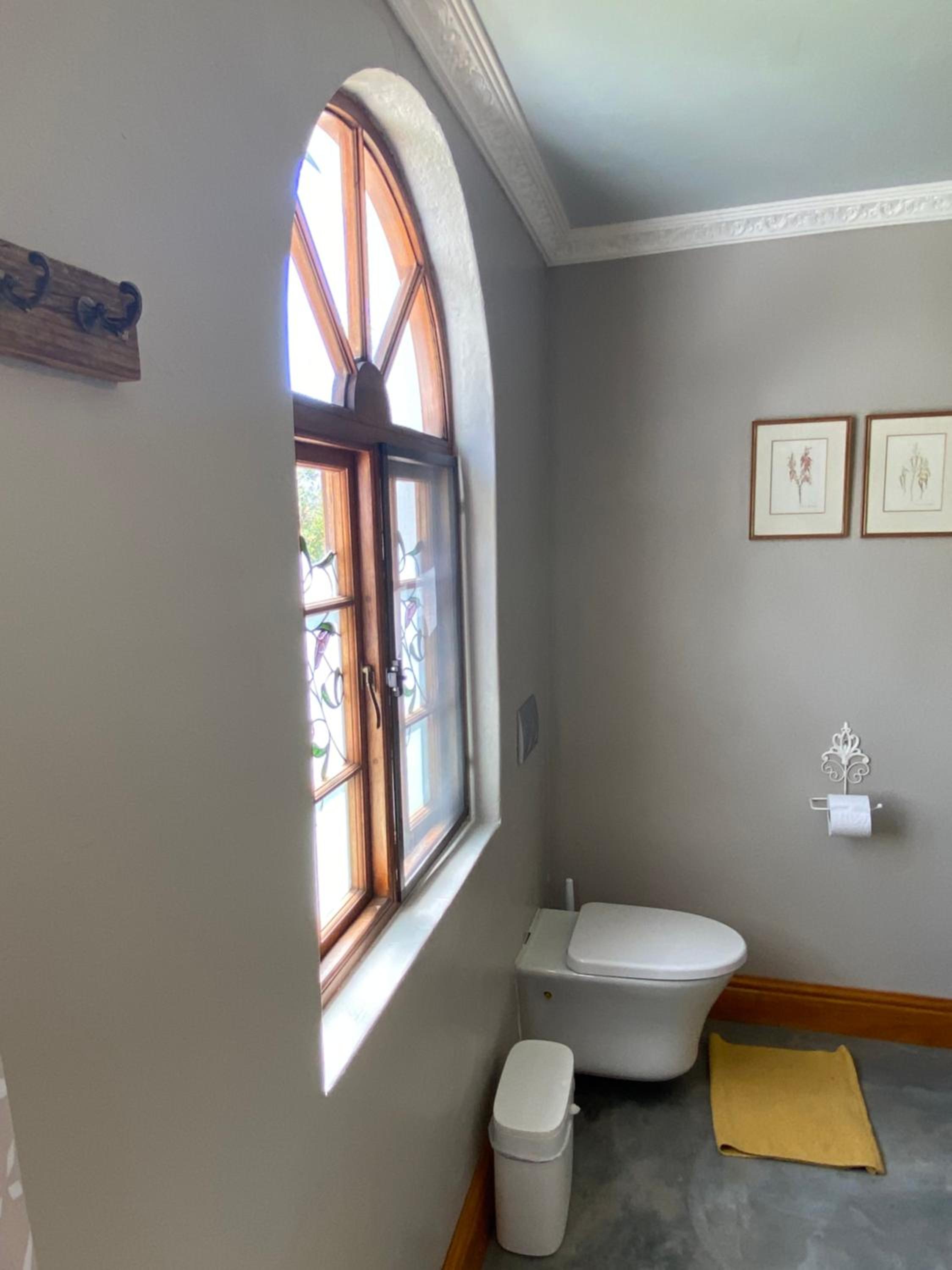 Deluxe King Suite - Photo 20