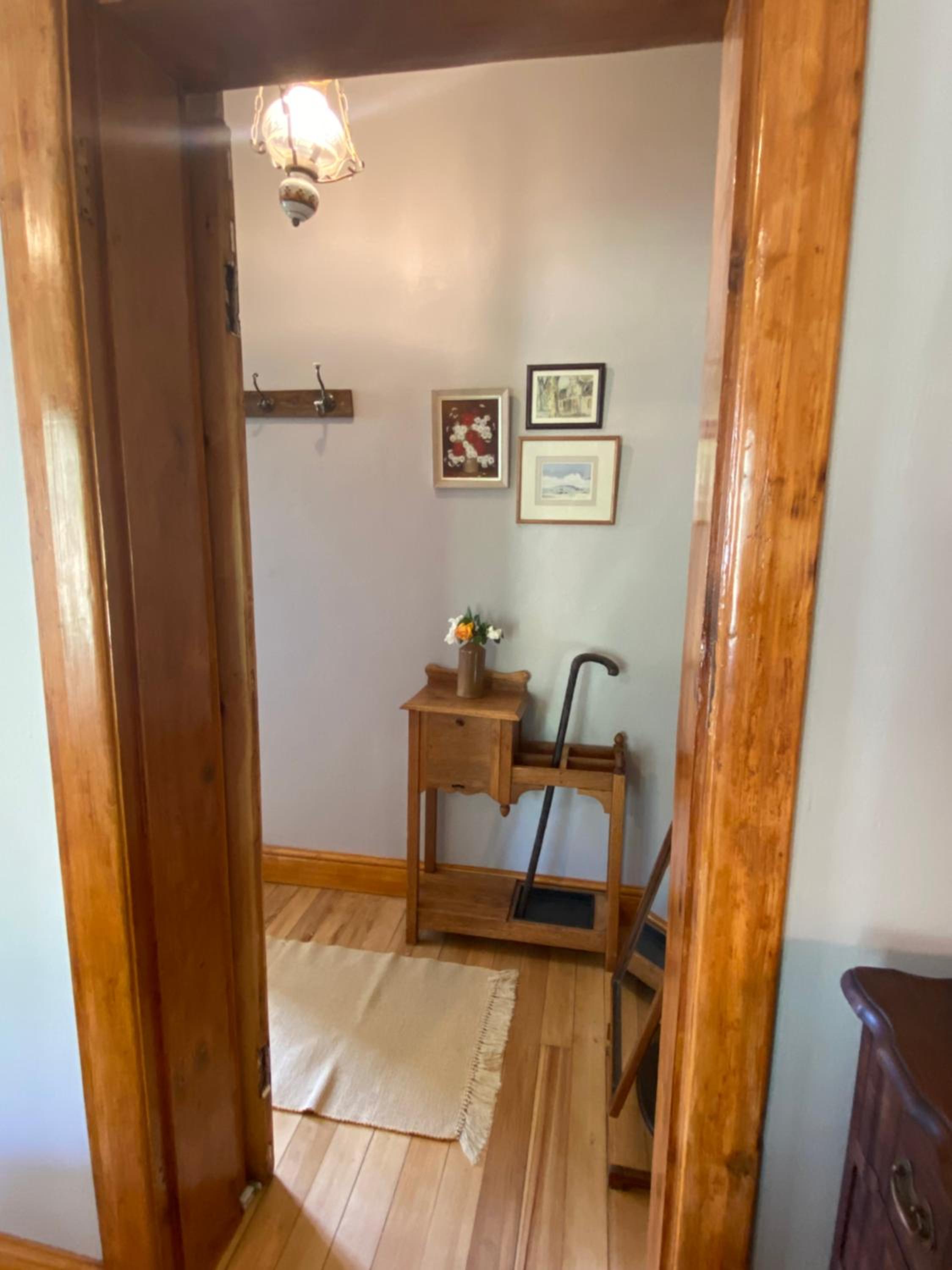 Deluxe King Suite - Photo 16