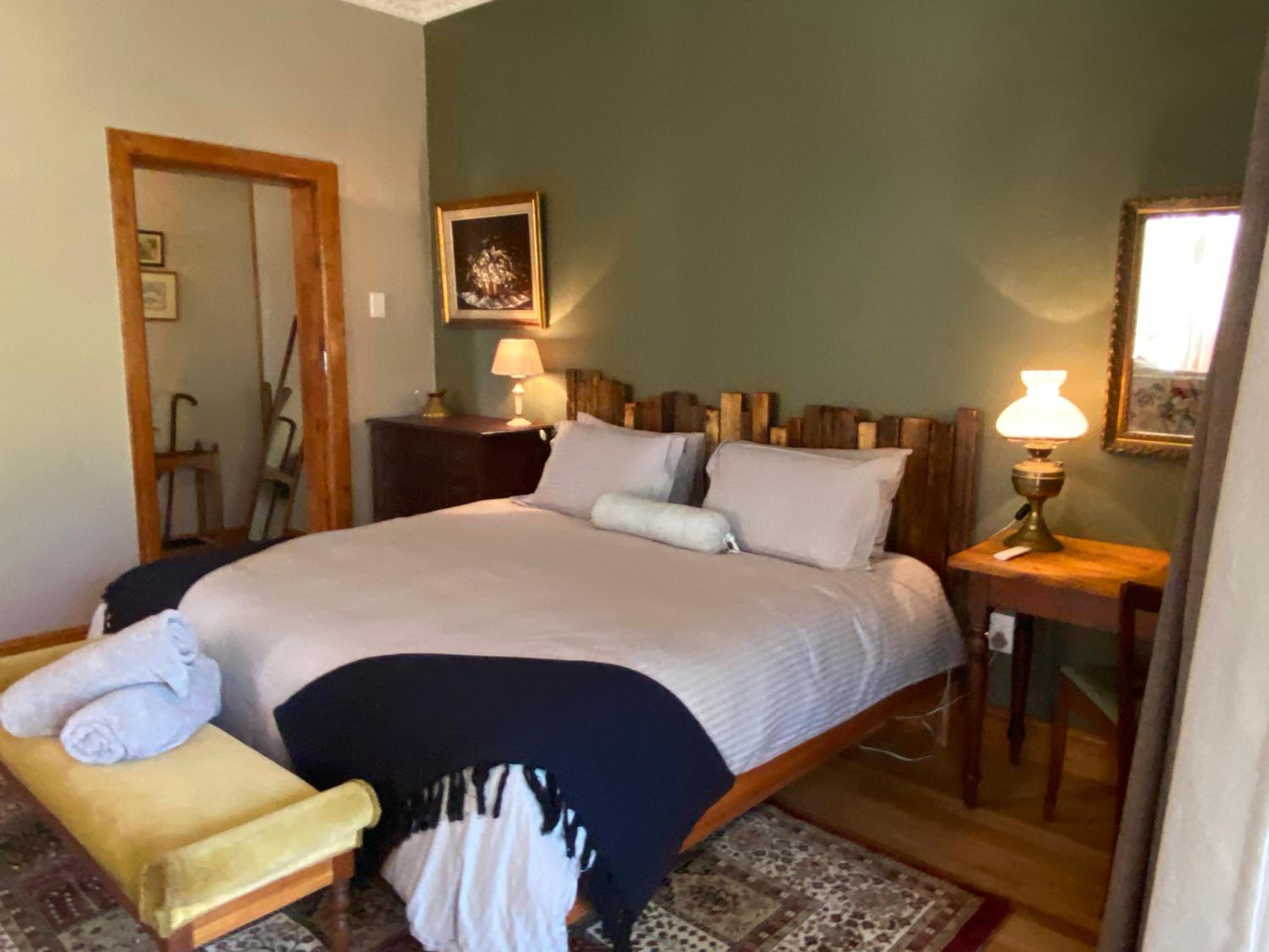 Deluxe King Suite - Photo 7