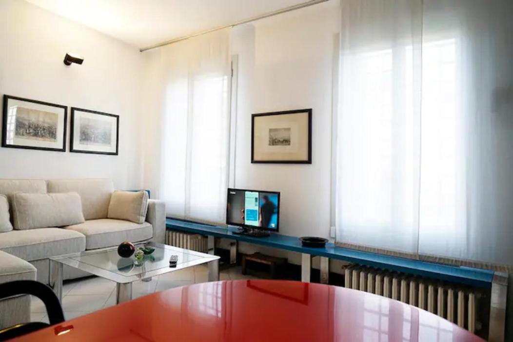 Two-Bedroom Apartment photo 3