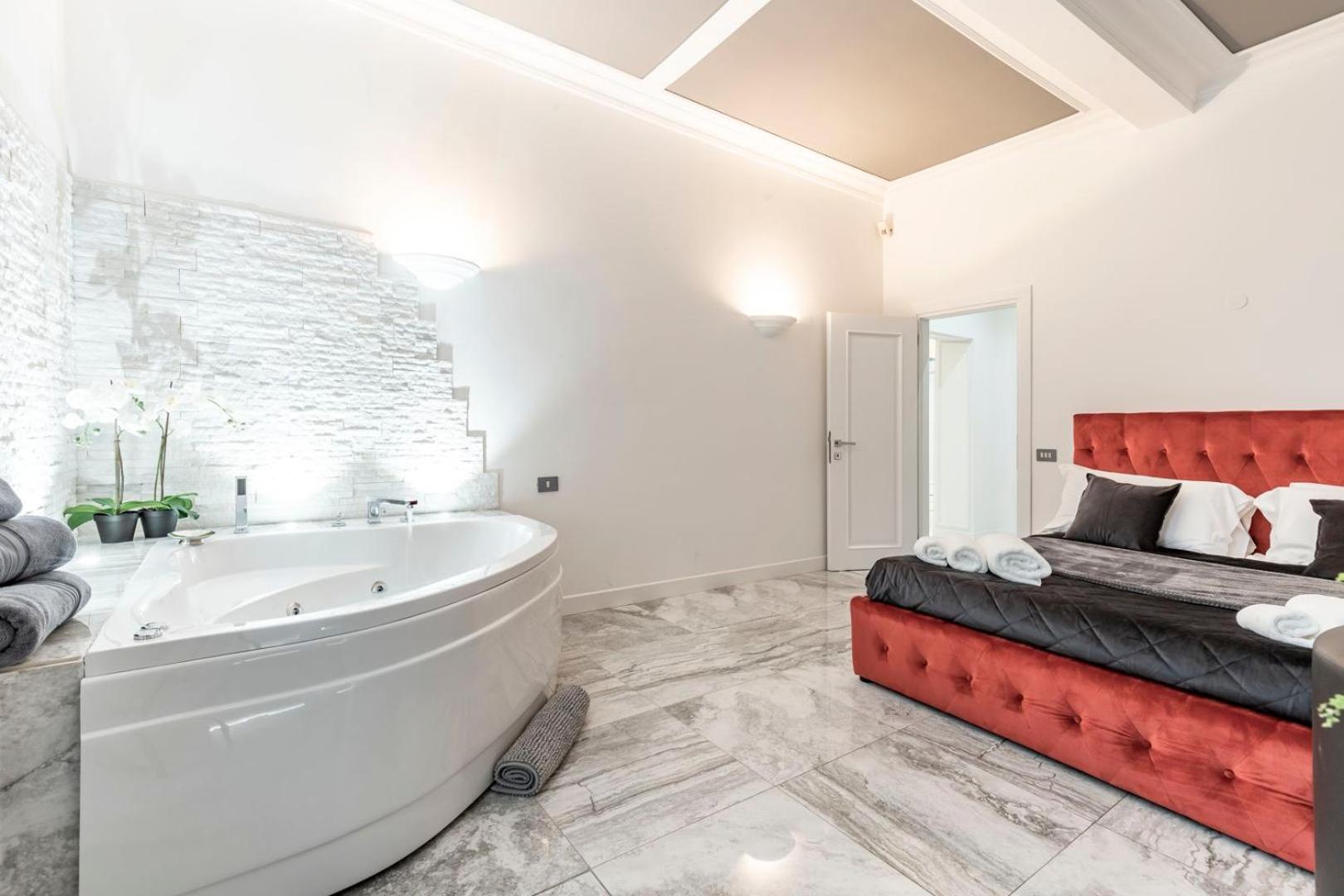 Deluxe Family Suite photo 1