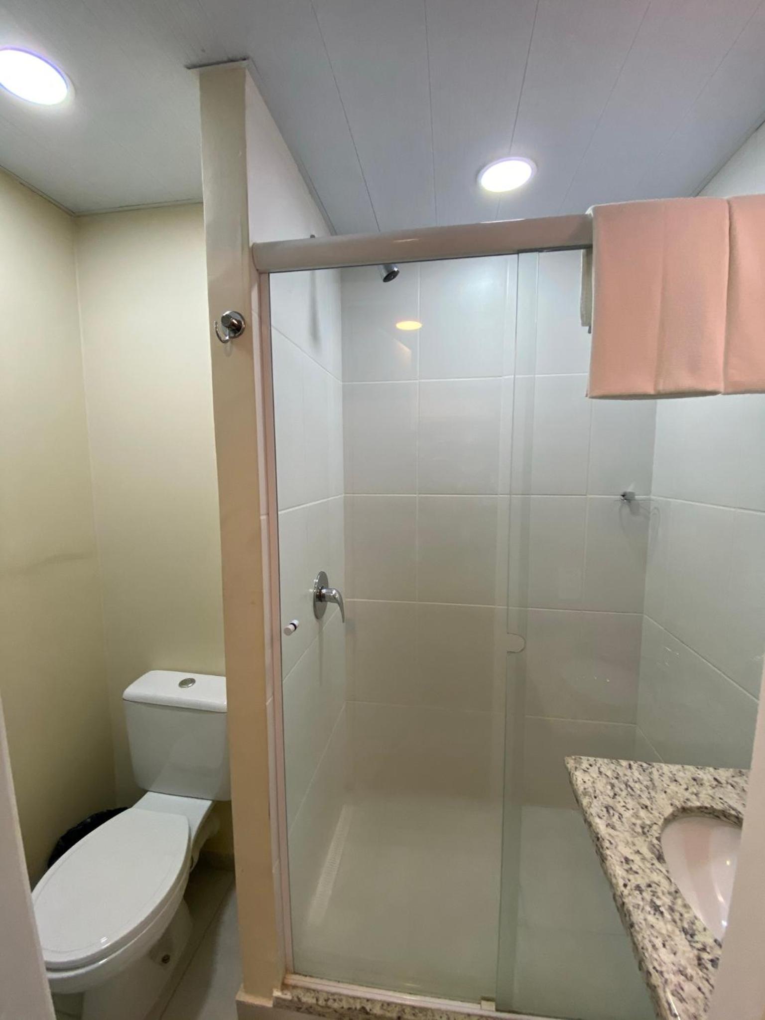 Standard Double Room - Photo 14