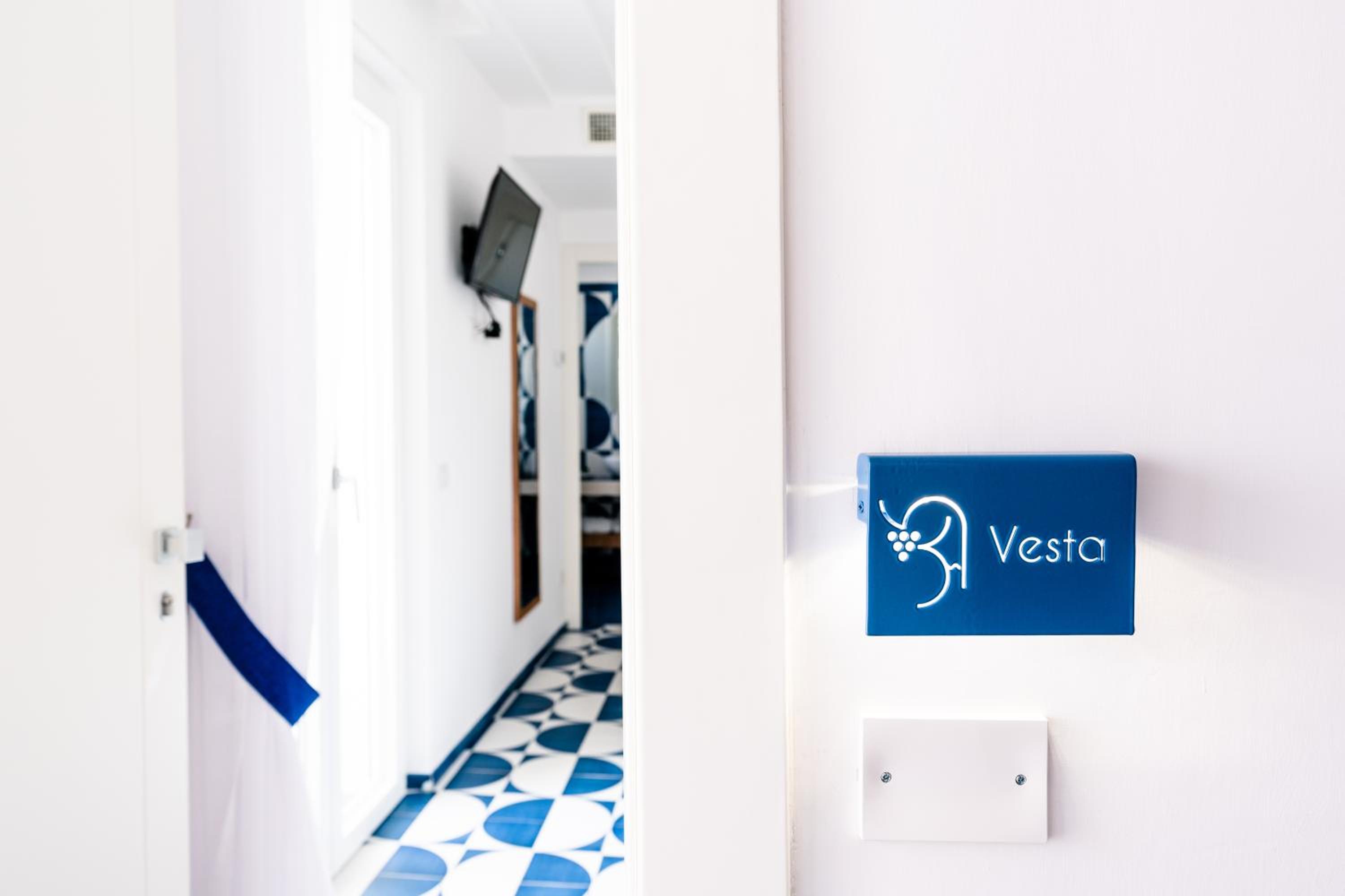 Deluxe Double or Twin Room with Sea View