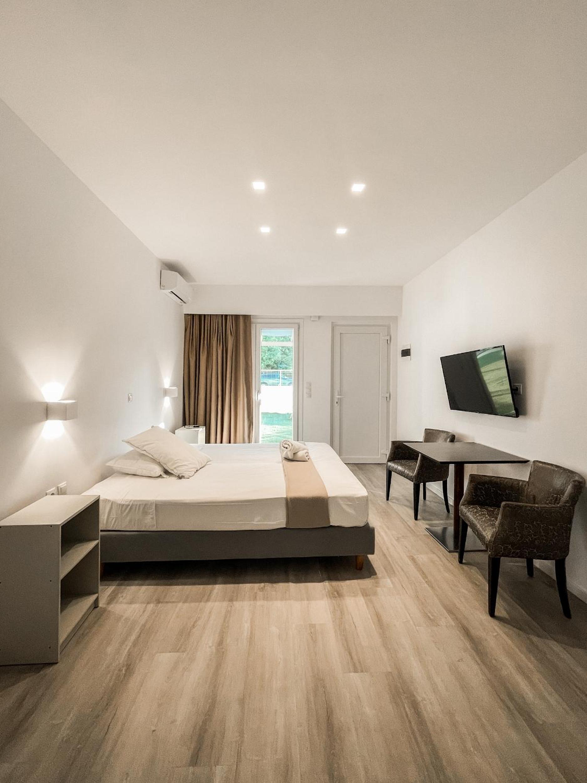 Double Room with Garden View photo 1