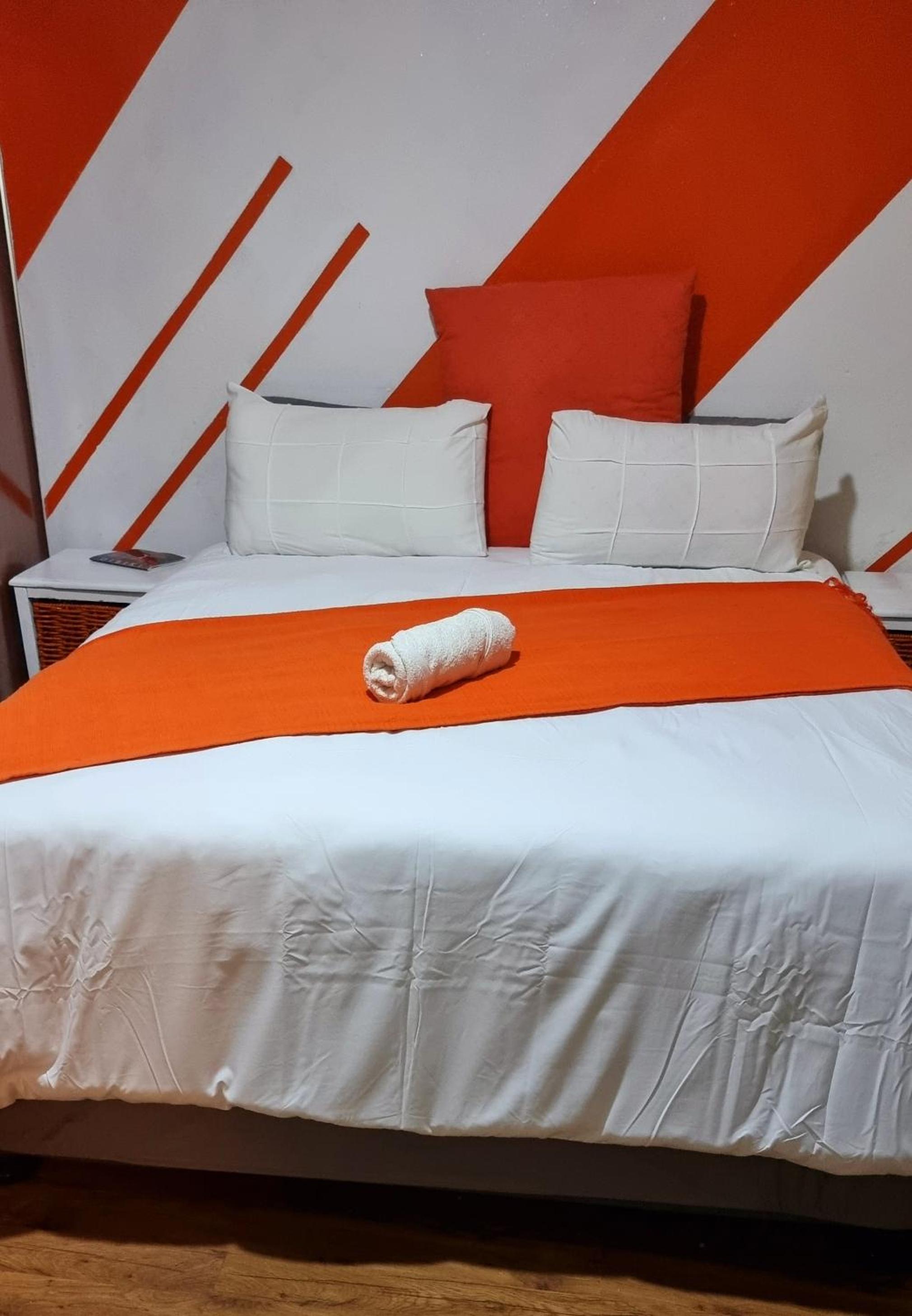 Deluxe Double Room with Bath photo 1