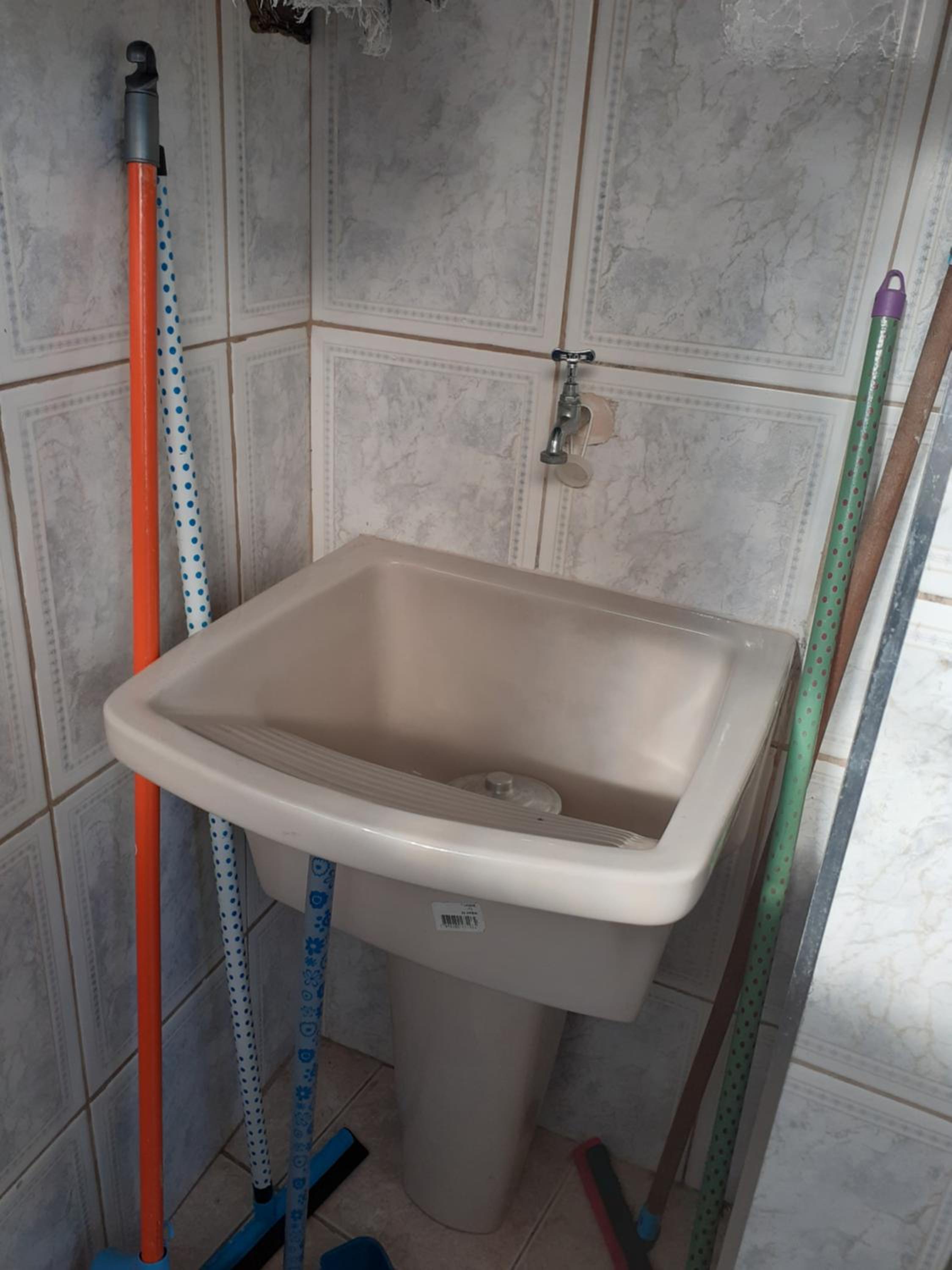 Studio Apartment - Photo 24
