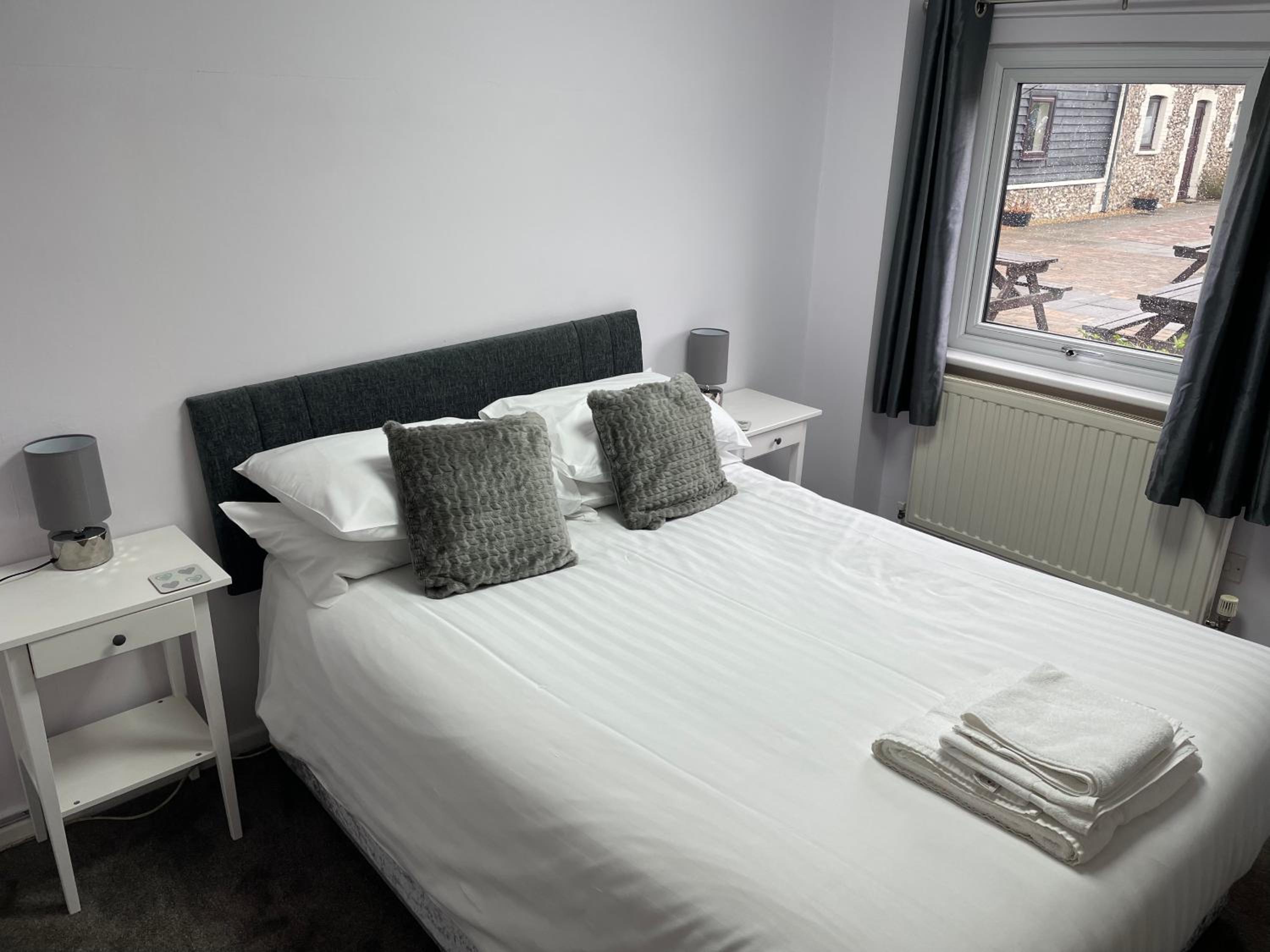Deluxe Double Room - Photo 3