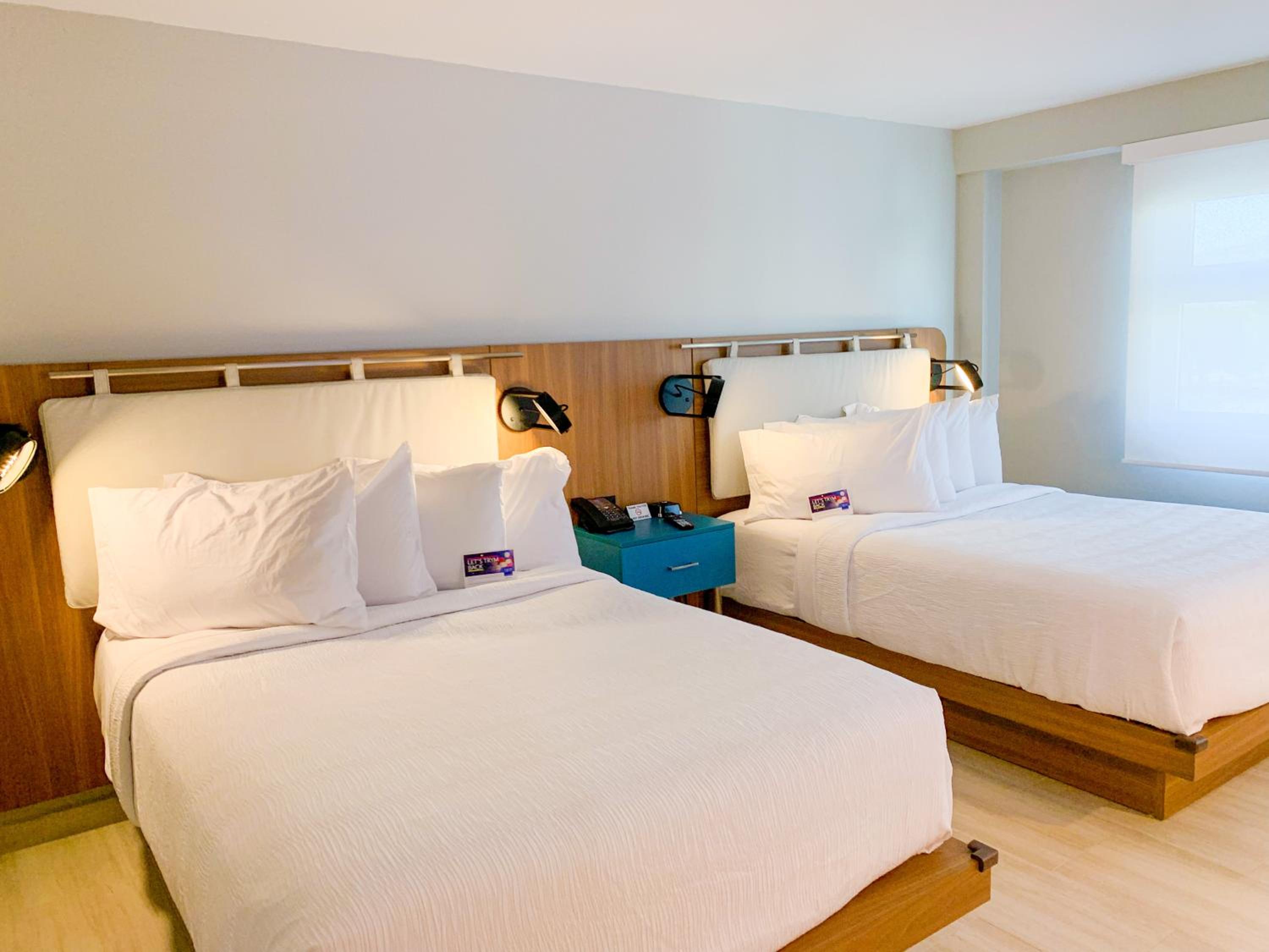2 Double Beds, Mobility Accessible Room, Roll in Shower, Non-Smoking - Photo 2