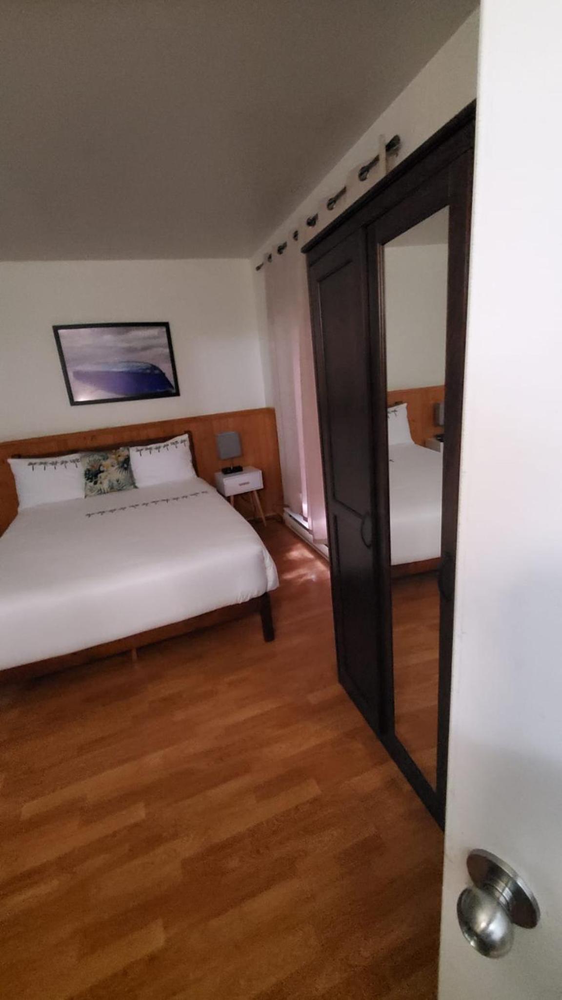 Standard Queen Room - Photo 1