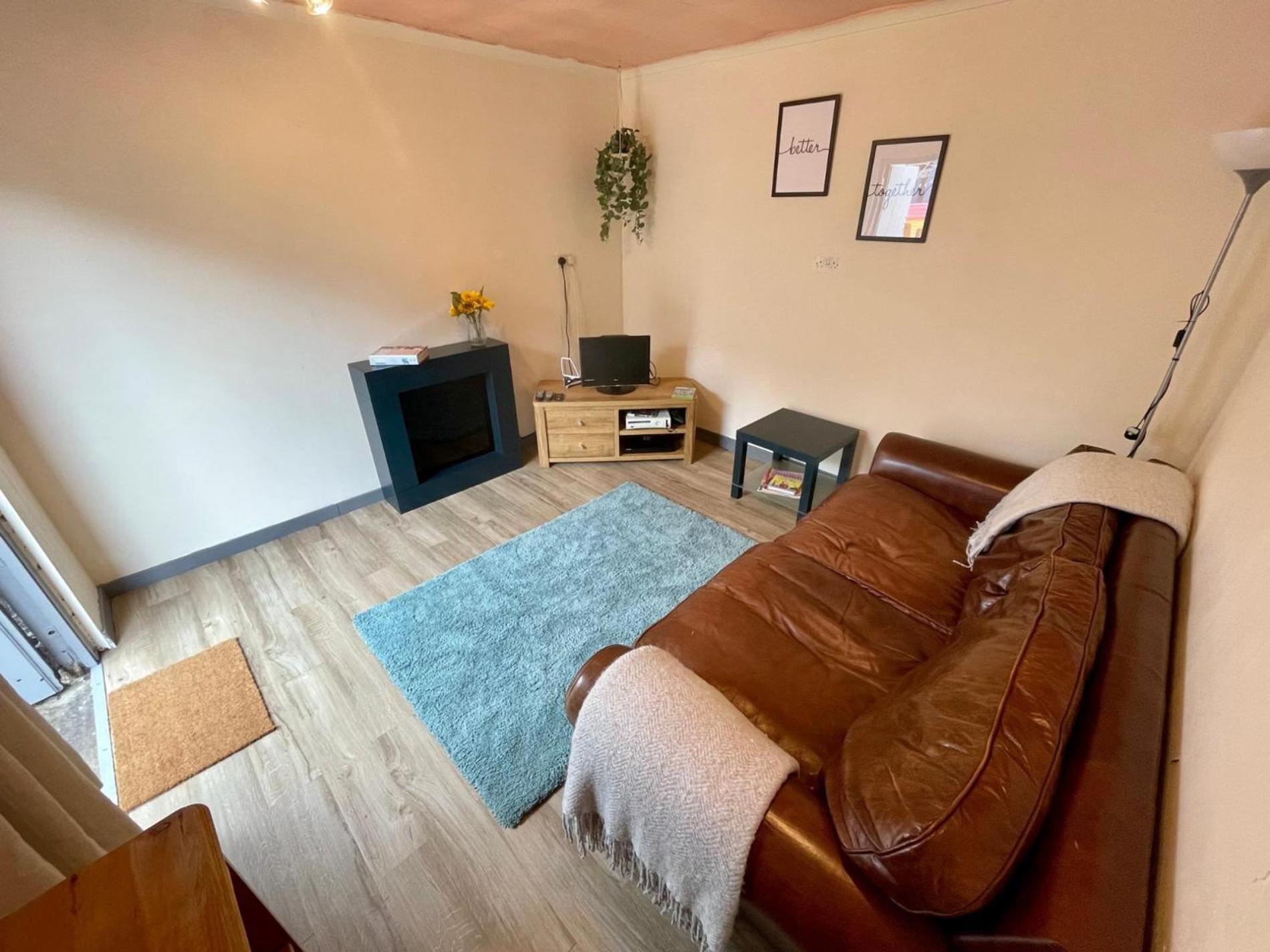 Three-Bedroom House photo 1