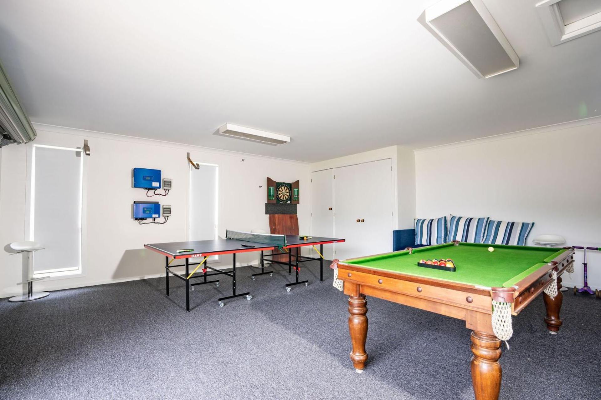 Four-Bedroom House photo 3