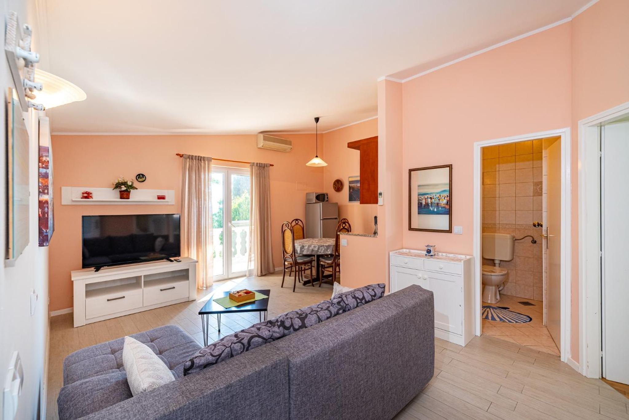 Two-Bedroom Apartment with Terrace and Sea View