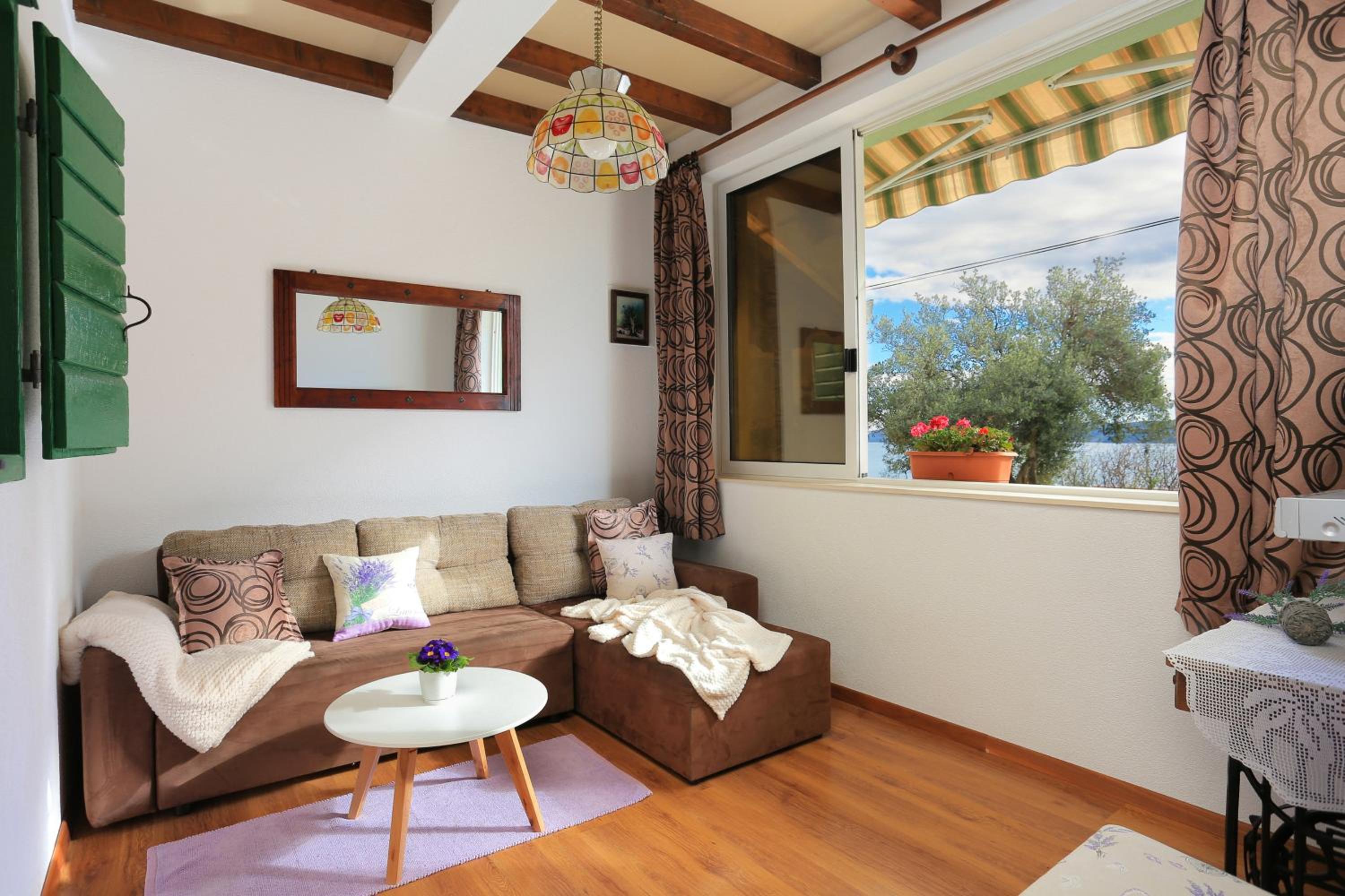One-Bedroom Apartment With Terrace And Sea View