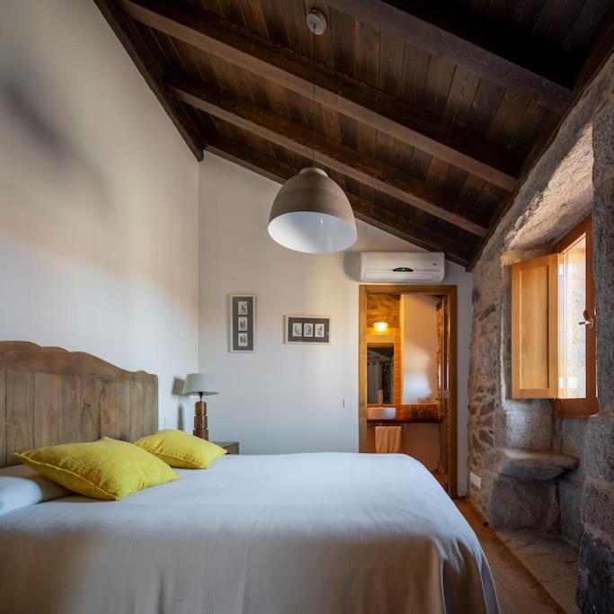 Casa de cuatro habitaciones