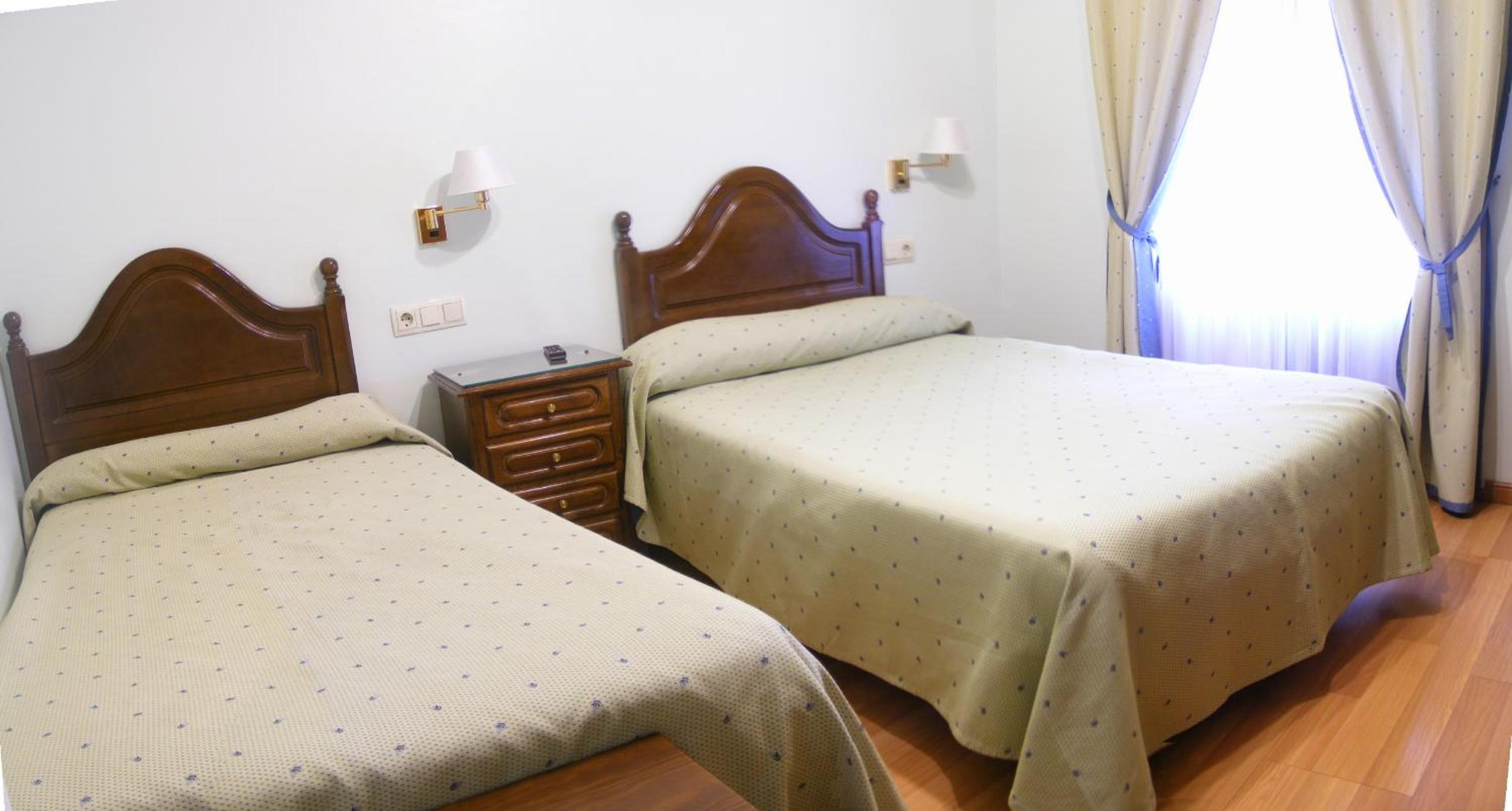 Habitación Doble con Cama Supletoria