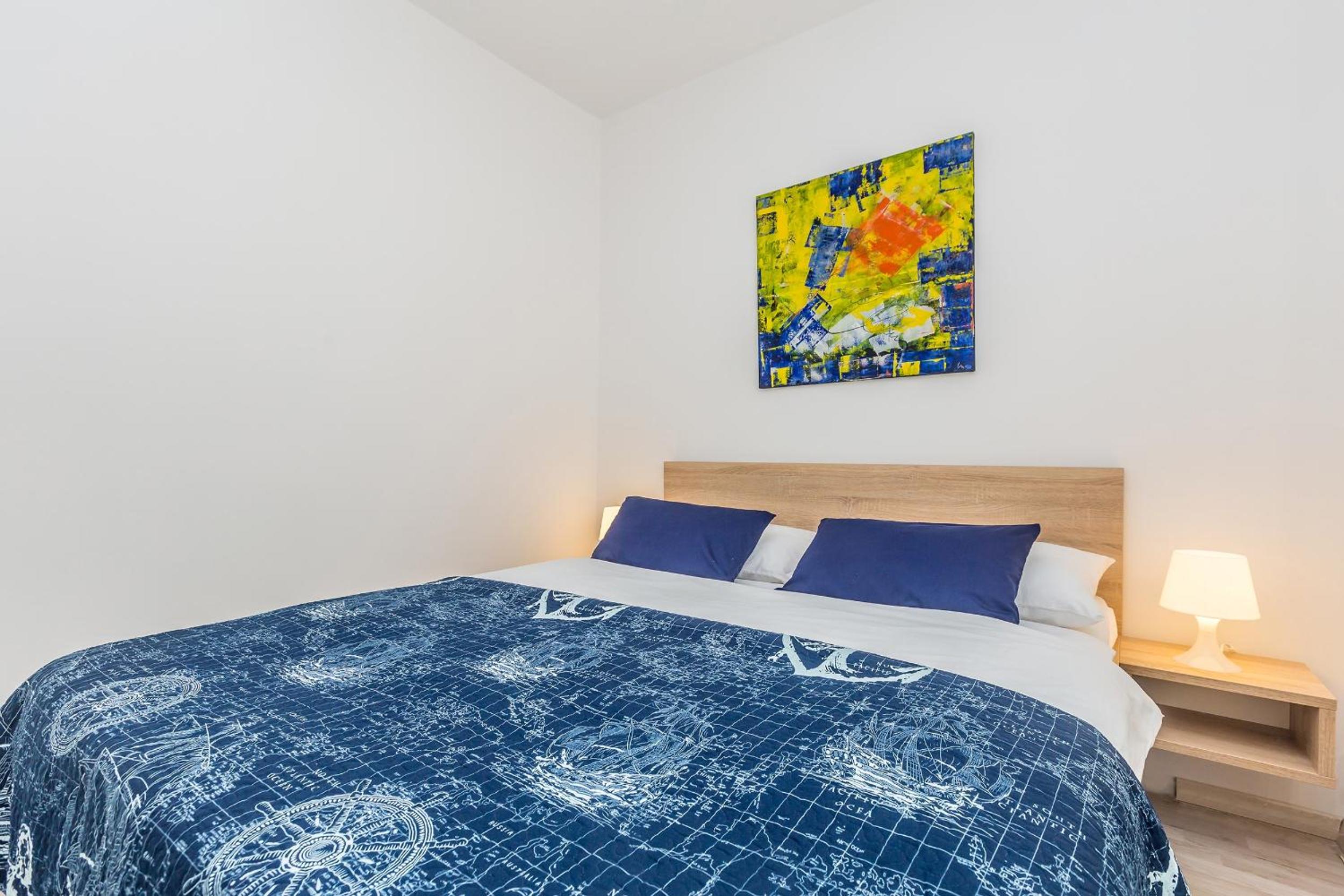 Two-Bedroom Apartment with Terrace and Sea View photo 3