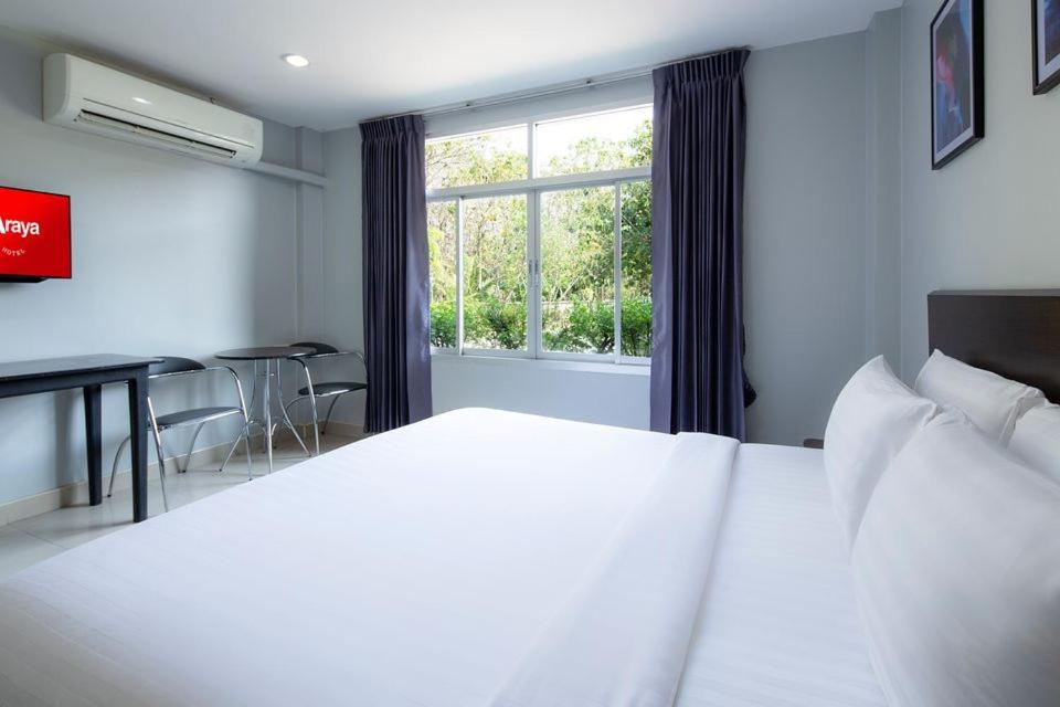 Deluxe Double Room - Photo 1