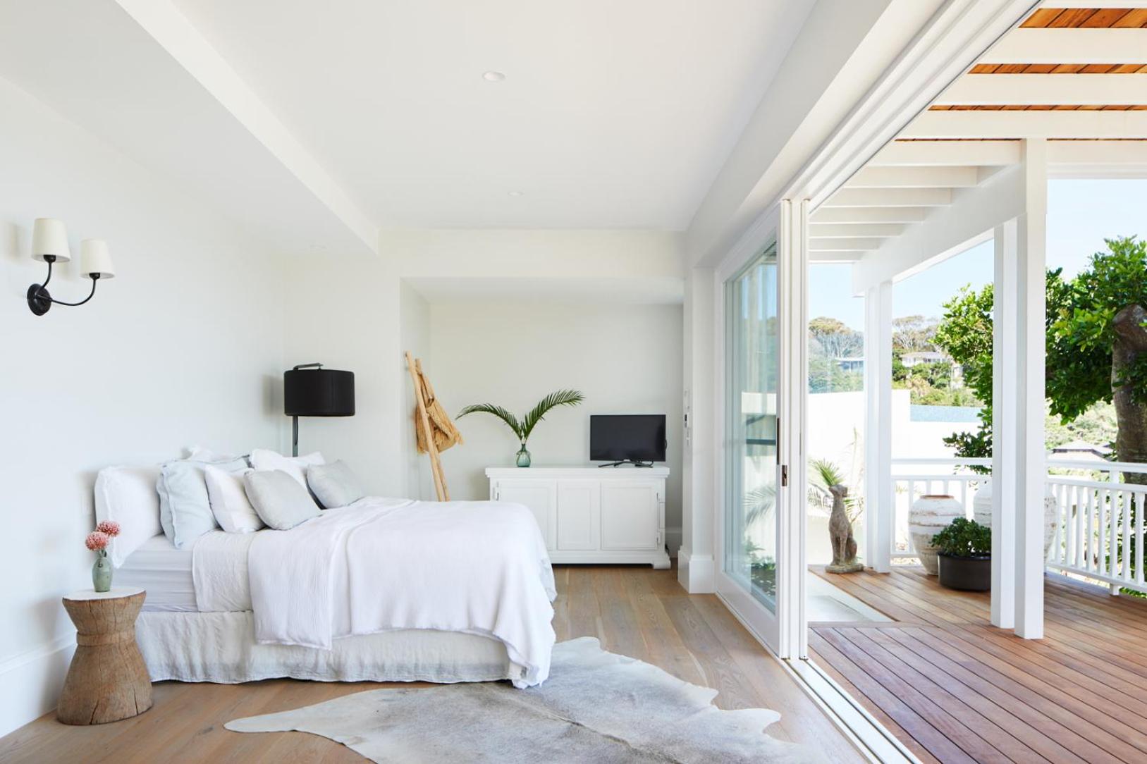 King Suite with Ocean View photo 1