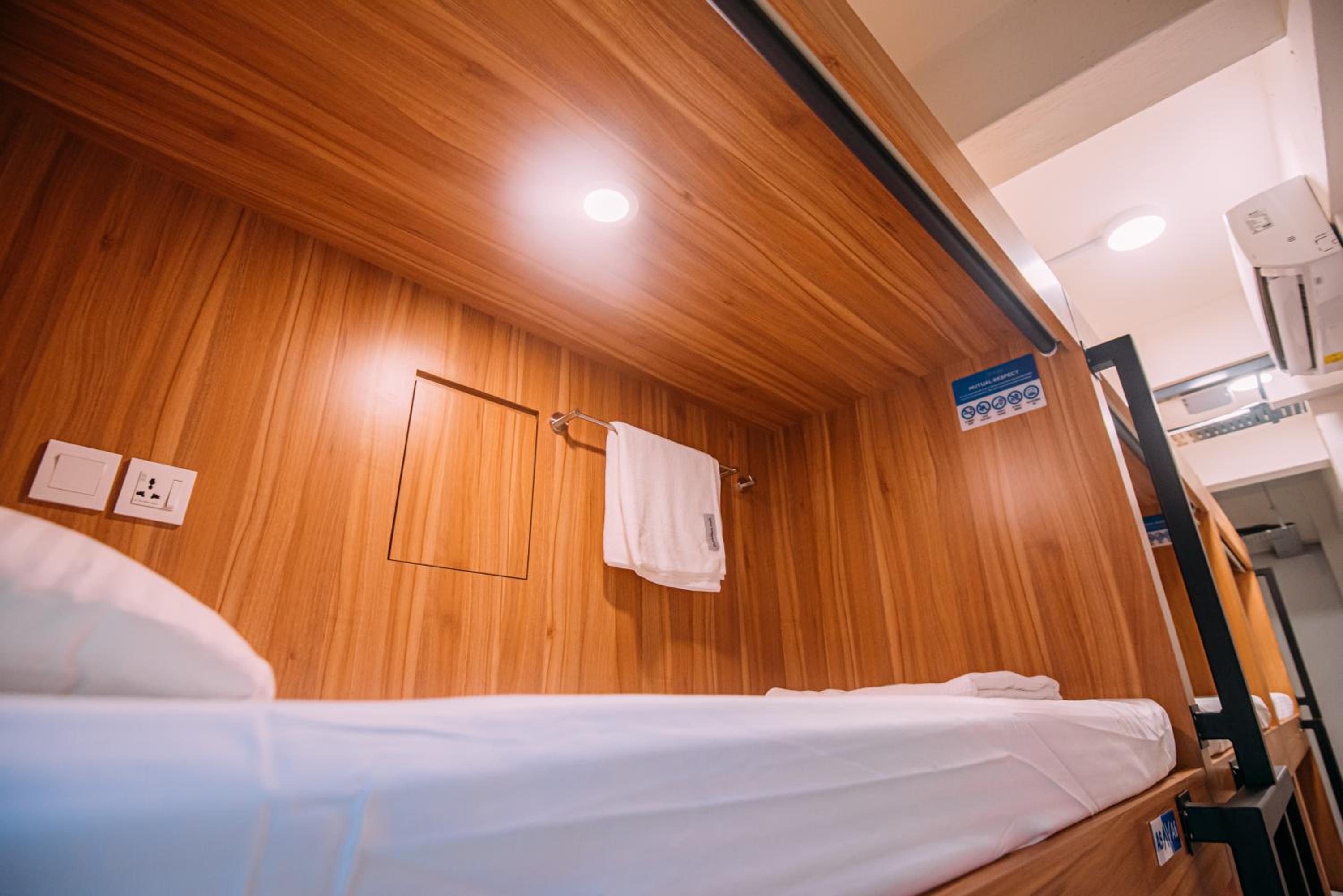 Single Bed in Female Dormitory Room photo 2