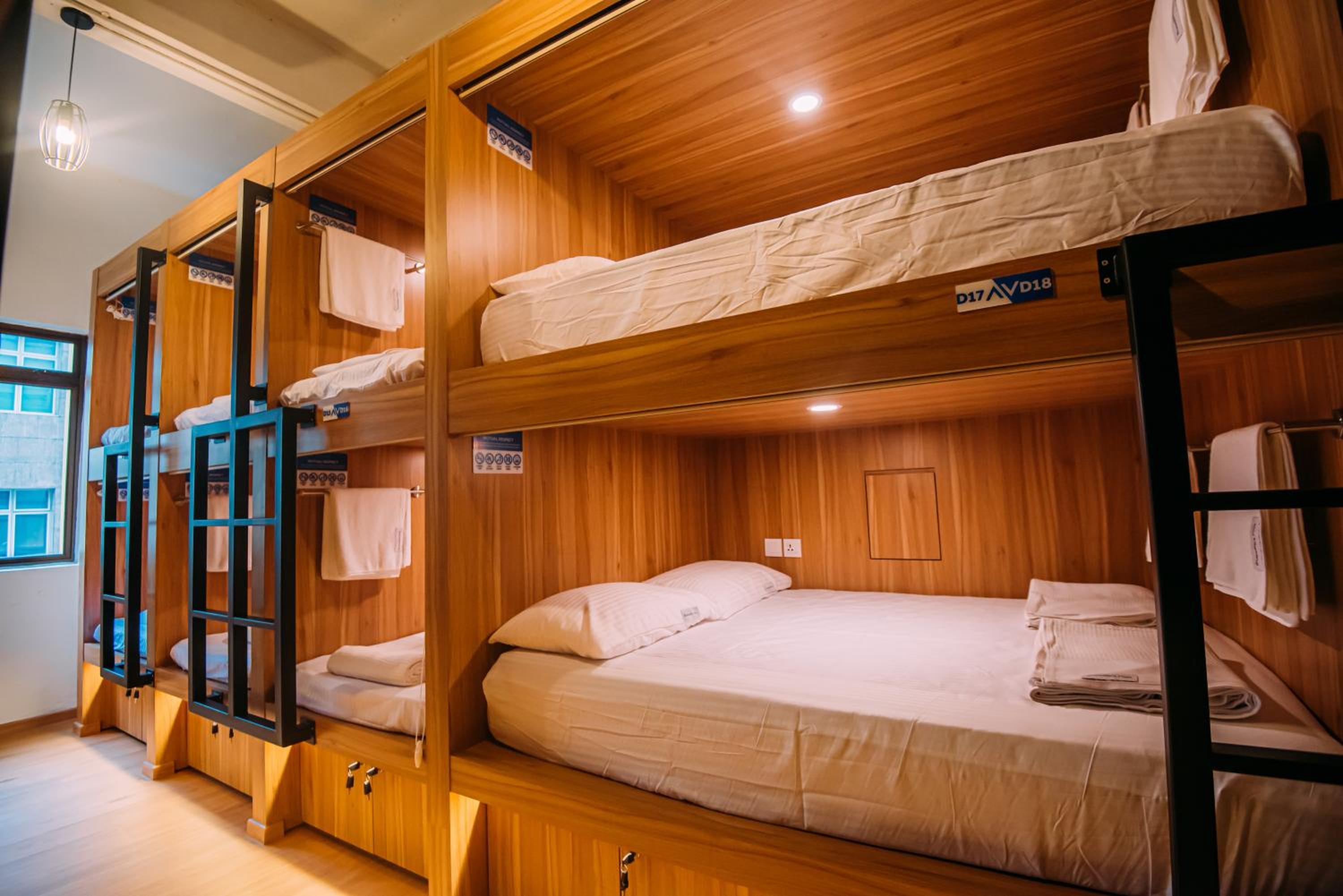 Bunk Bed in Mixed Dormitory Room photo 3