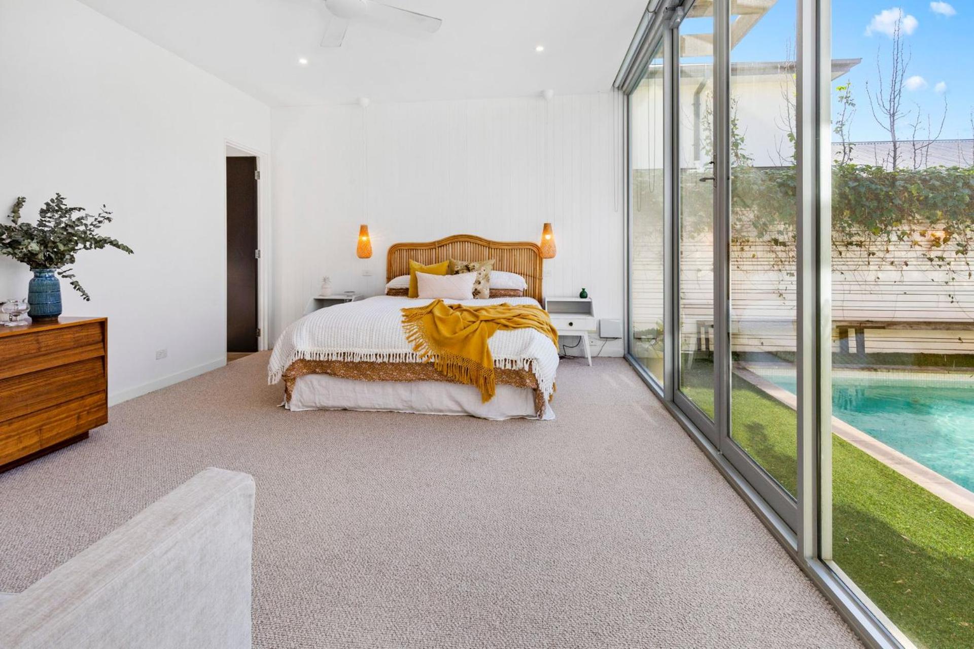 Four-Bedroom House photo 1