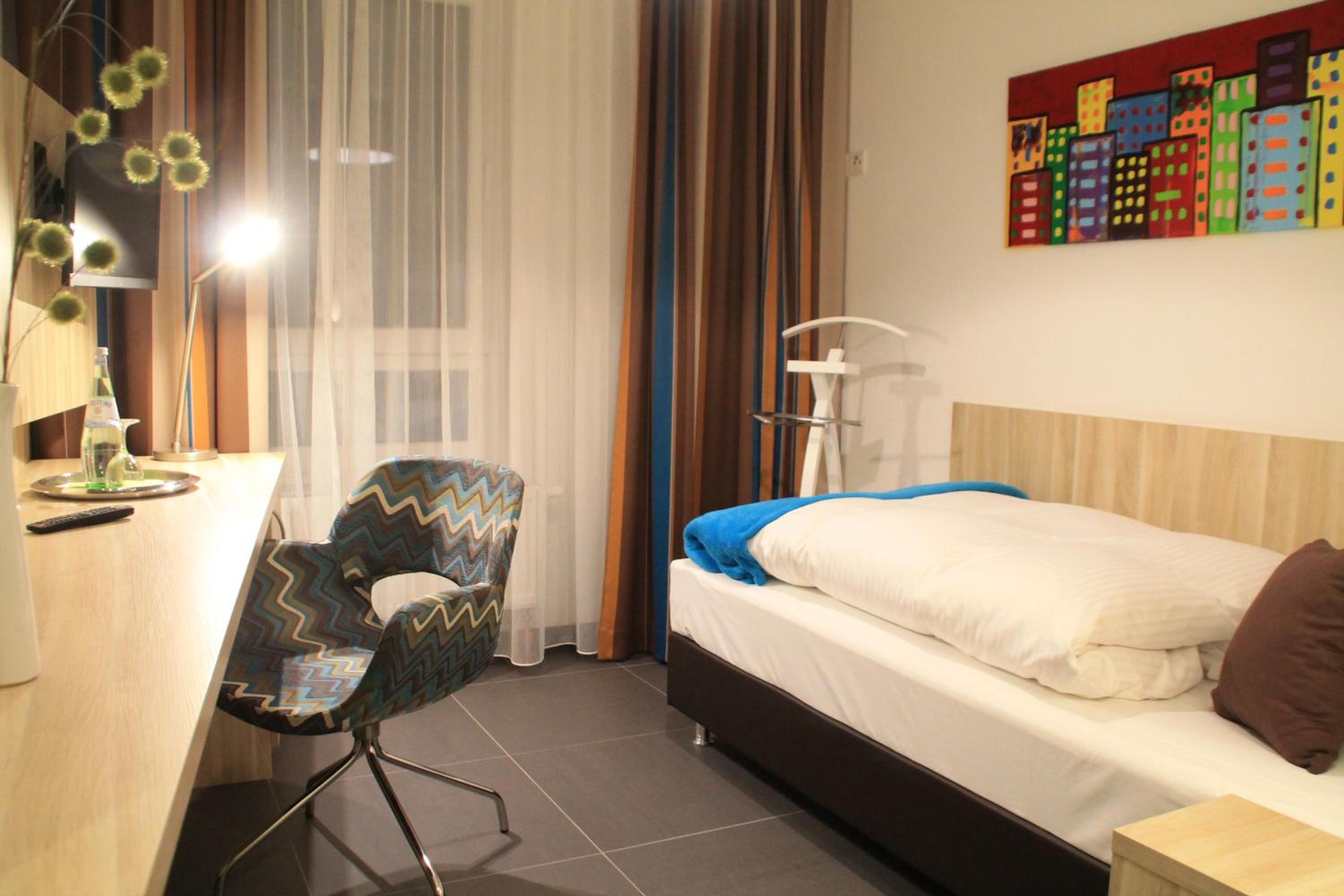 Single Room photo 1