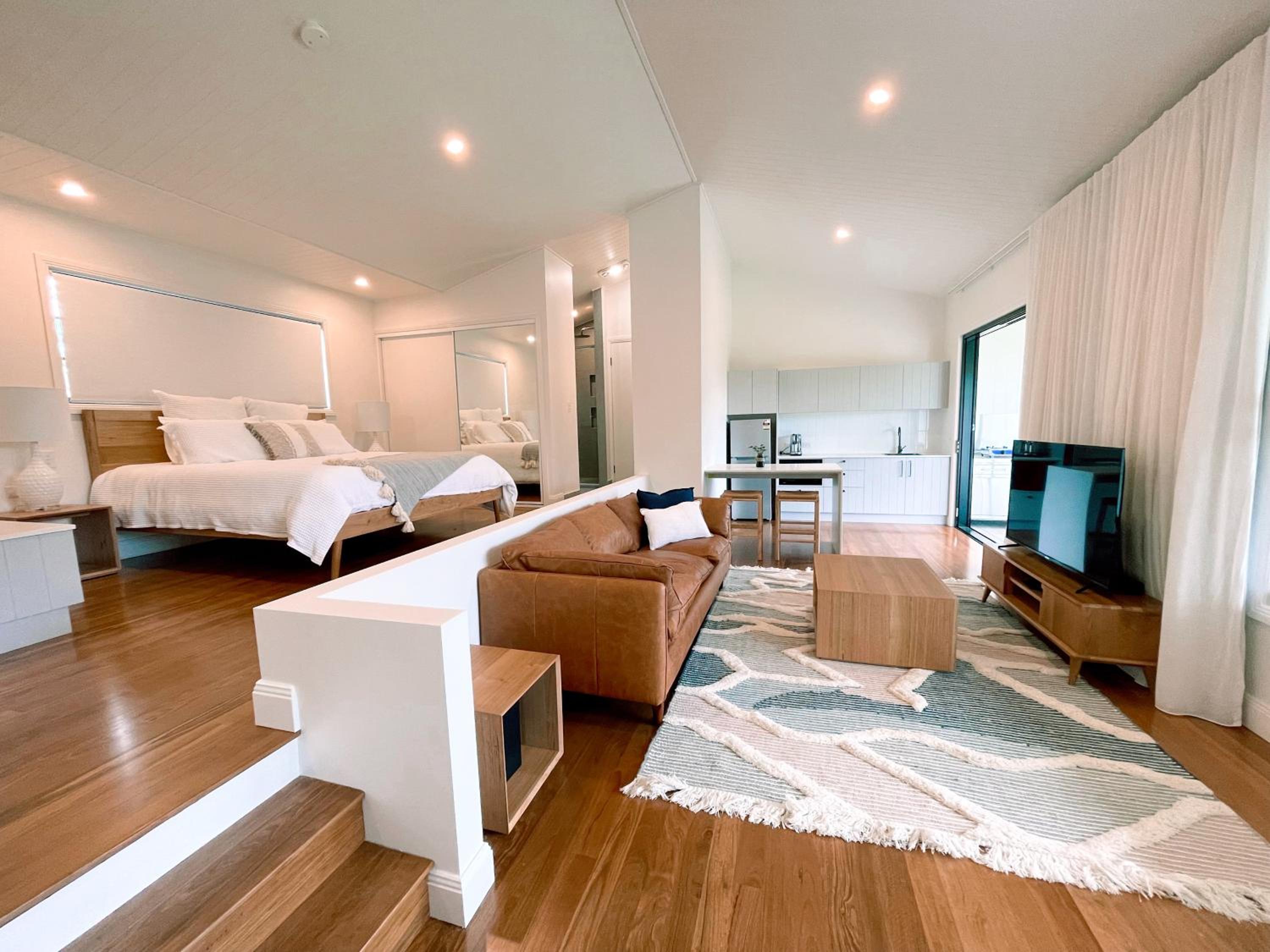 King Room with Mountain View