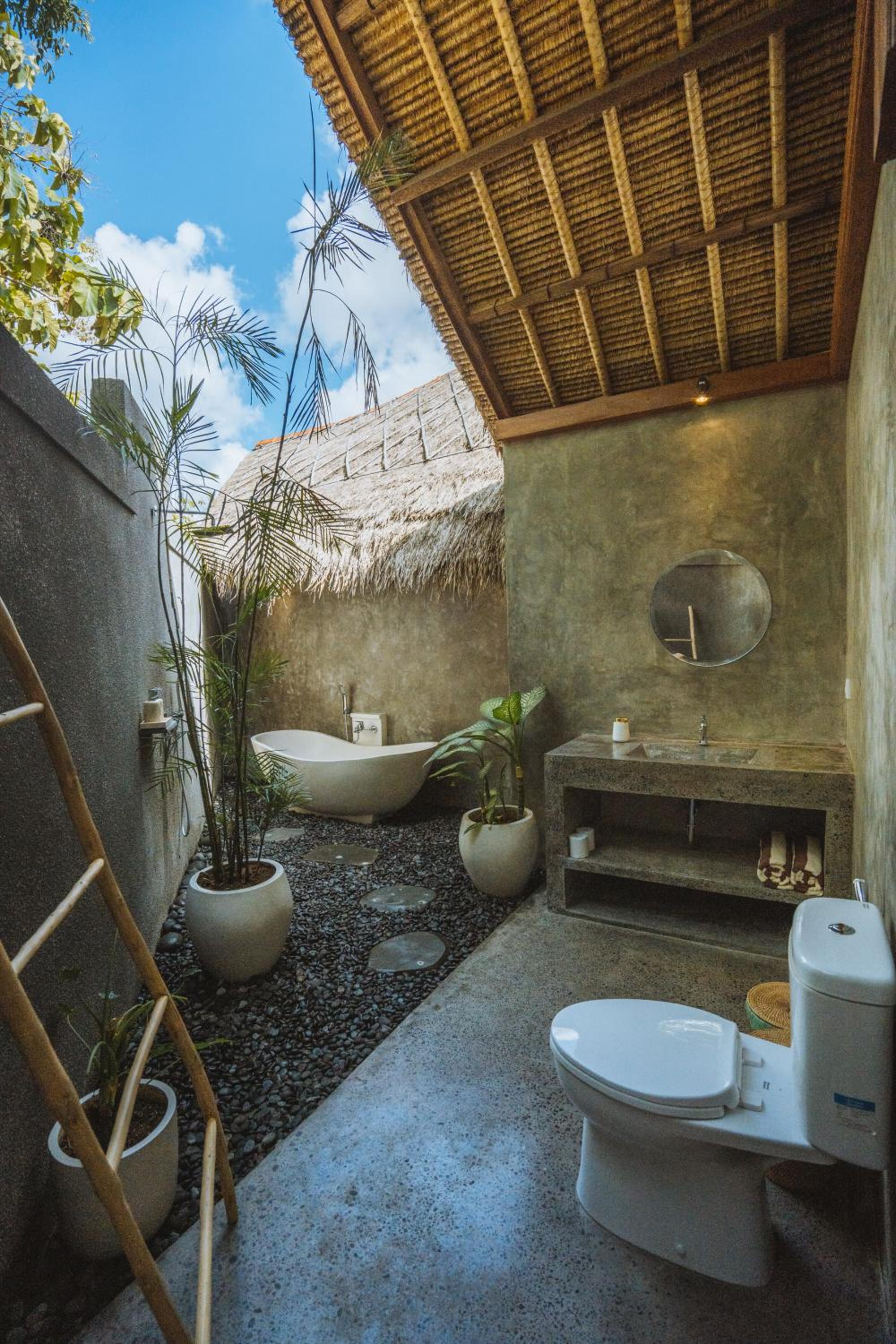 Double Room with Private Bathroom - Photo 13