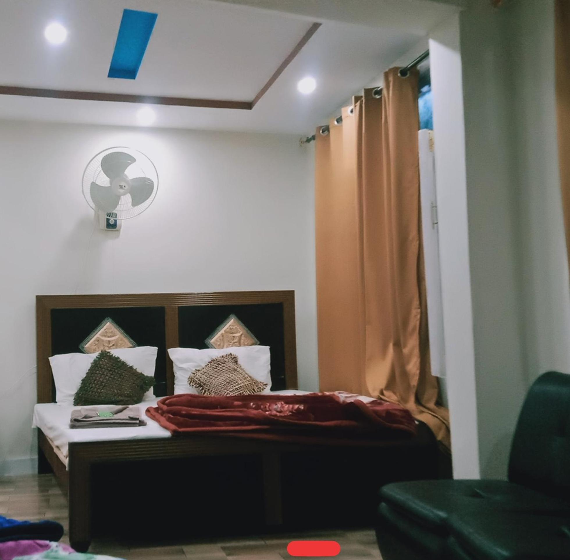 Budget Double Room photo 1
