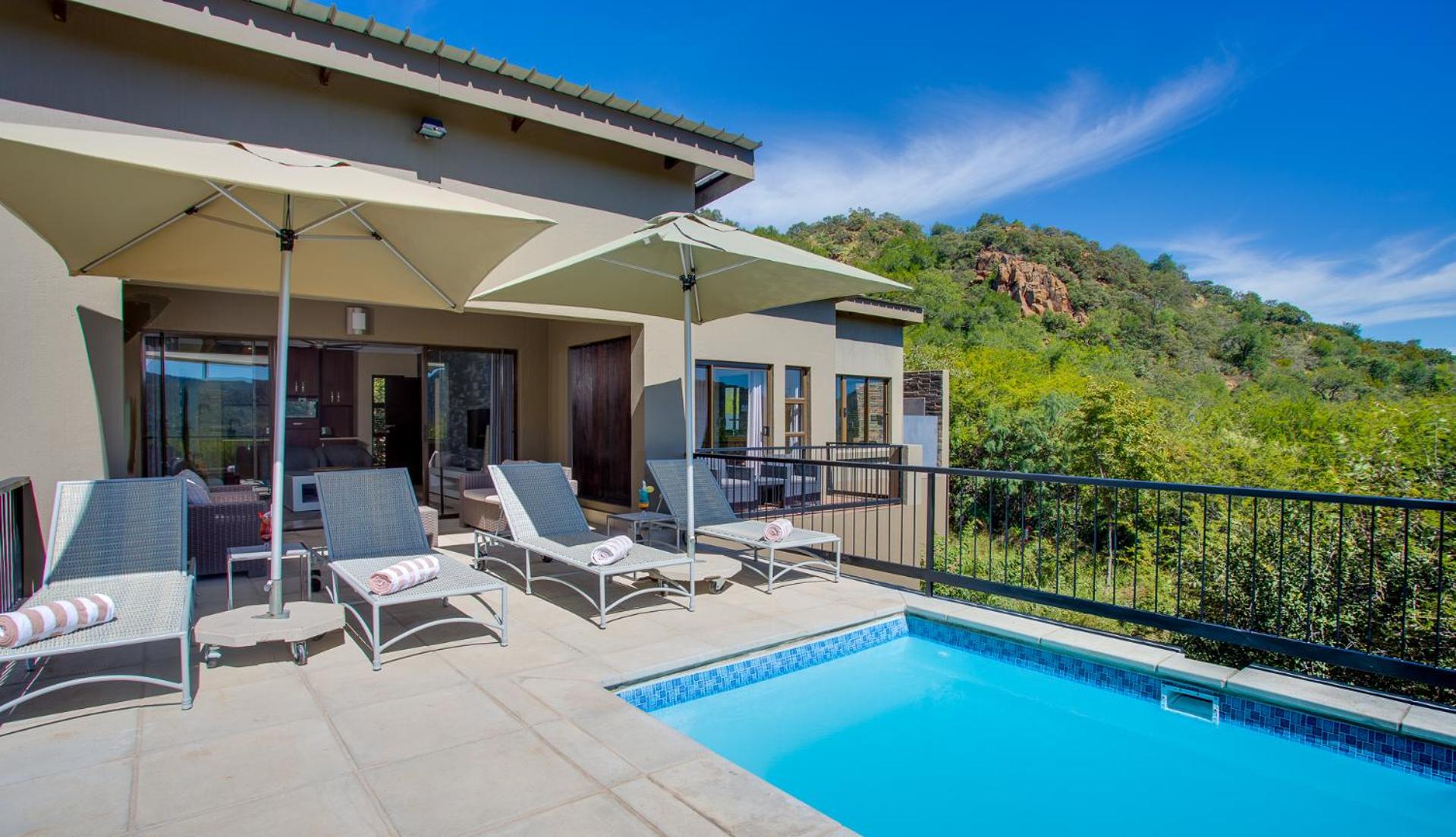 Villa - Photo 3
