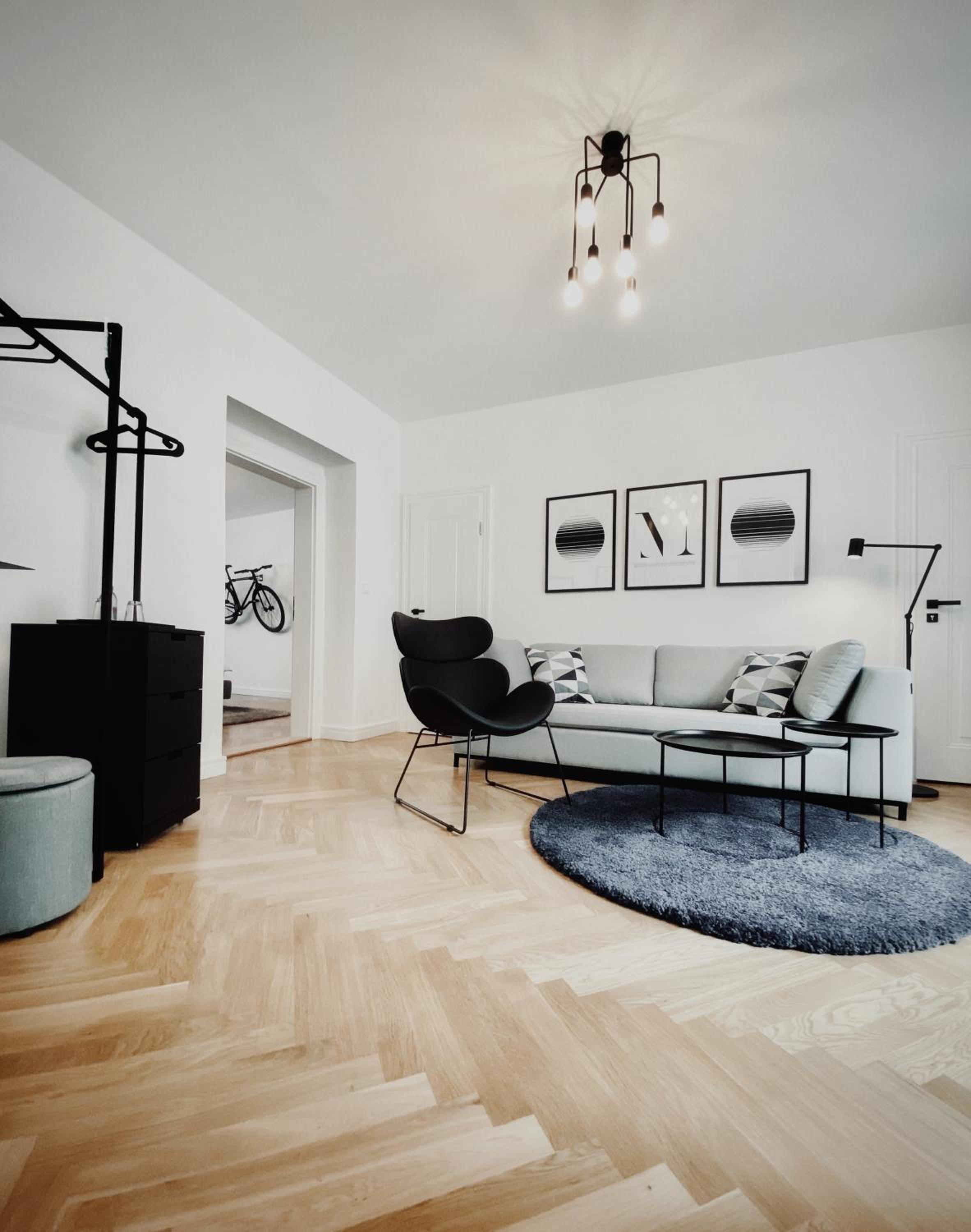 Deluxe King Suite - Photo 1