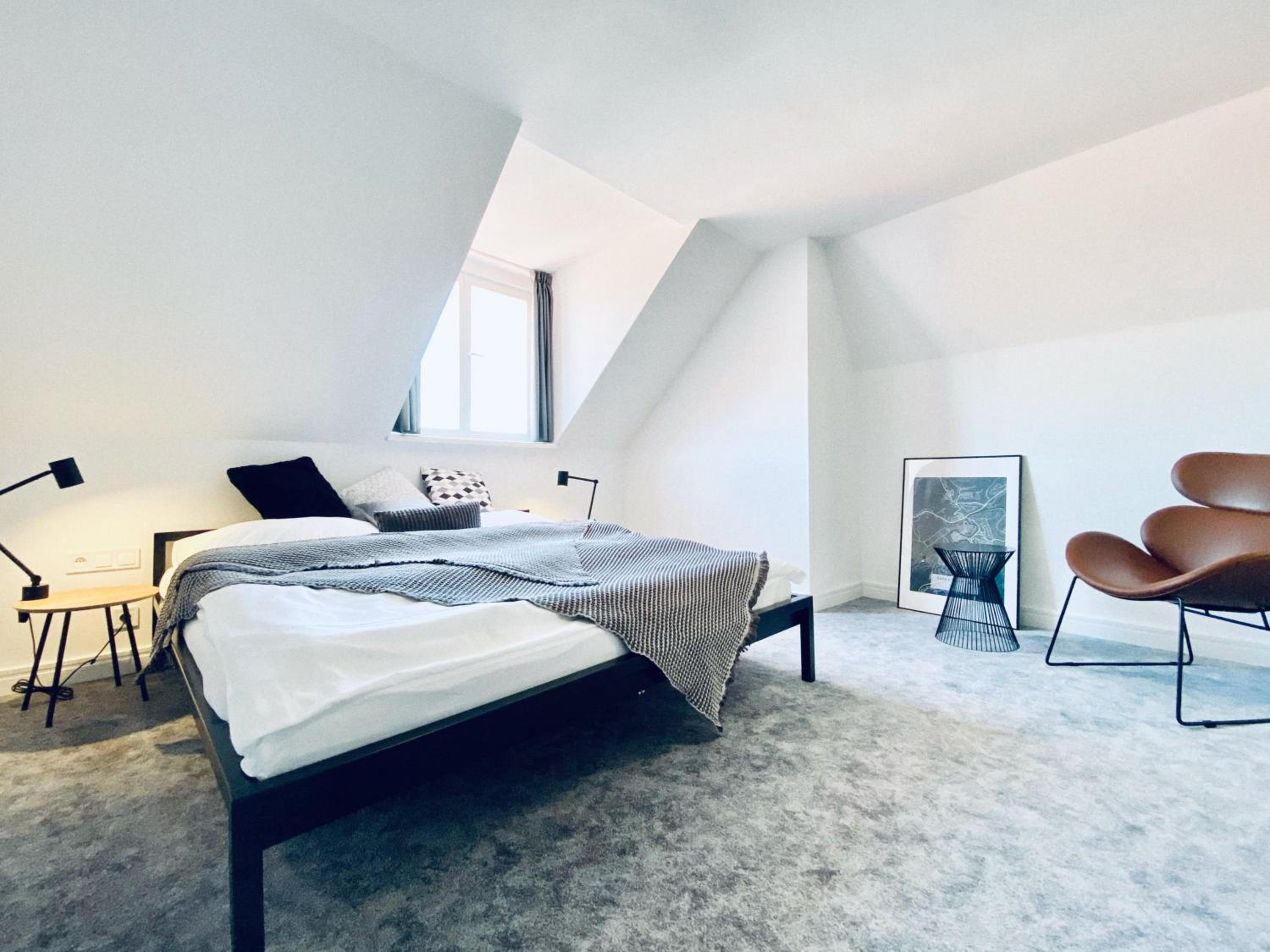 Double Room - Photo 7